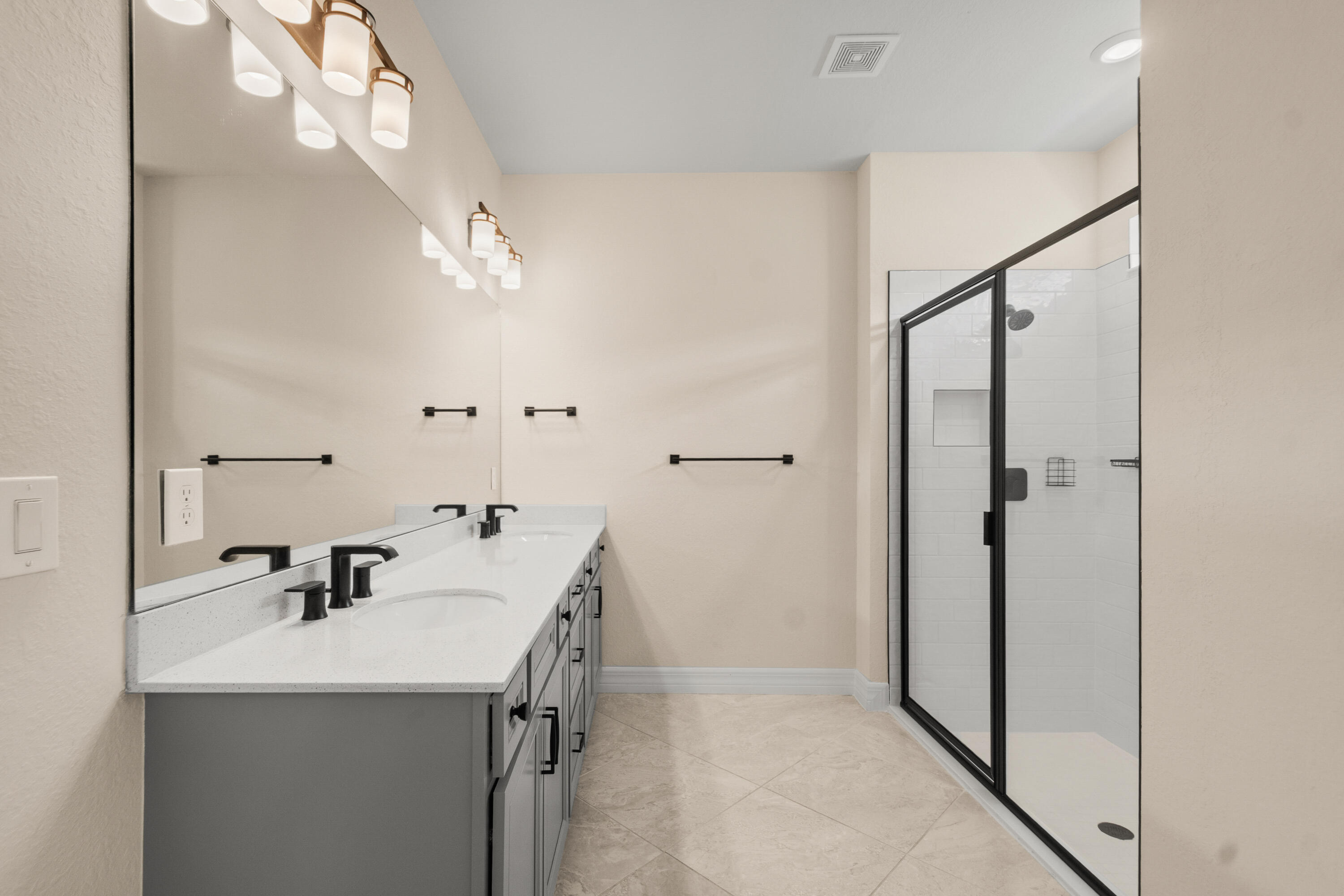 PULTE AT TRADITION PHASE 1 - Residential