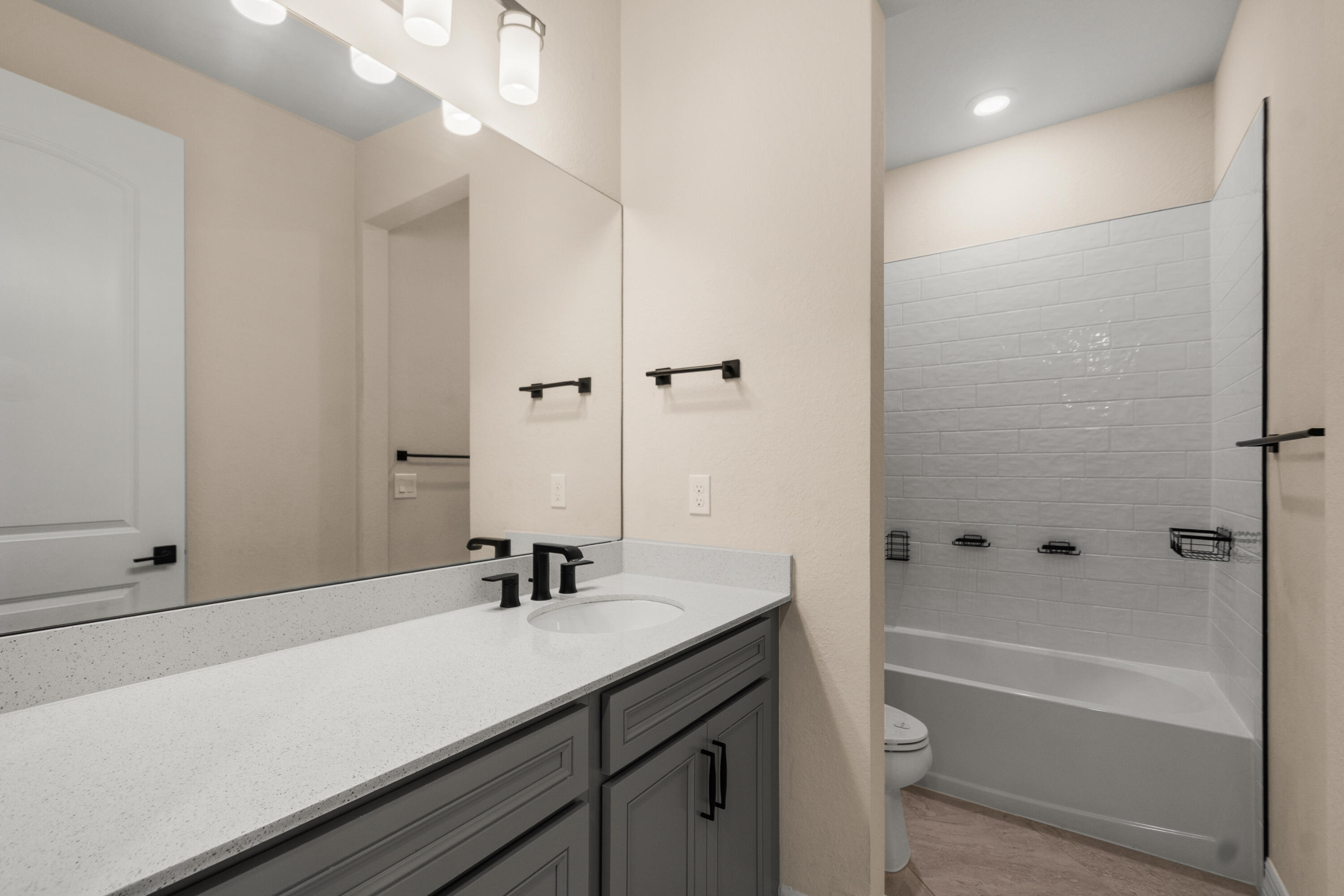 PULTE AT TRADITION PHASE 1 - Residential