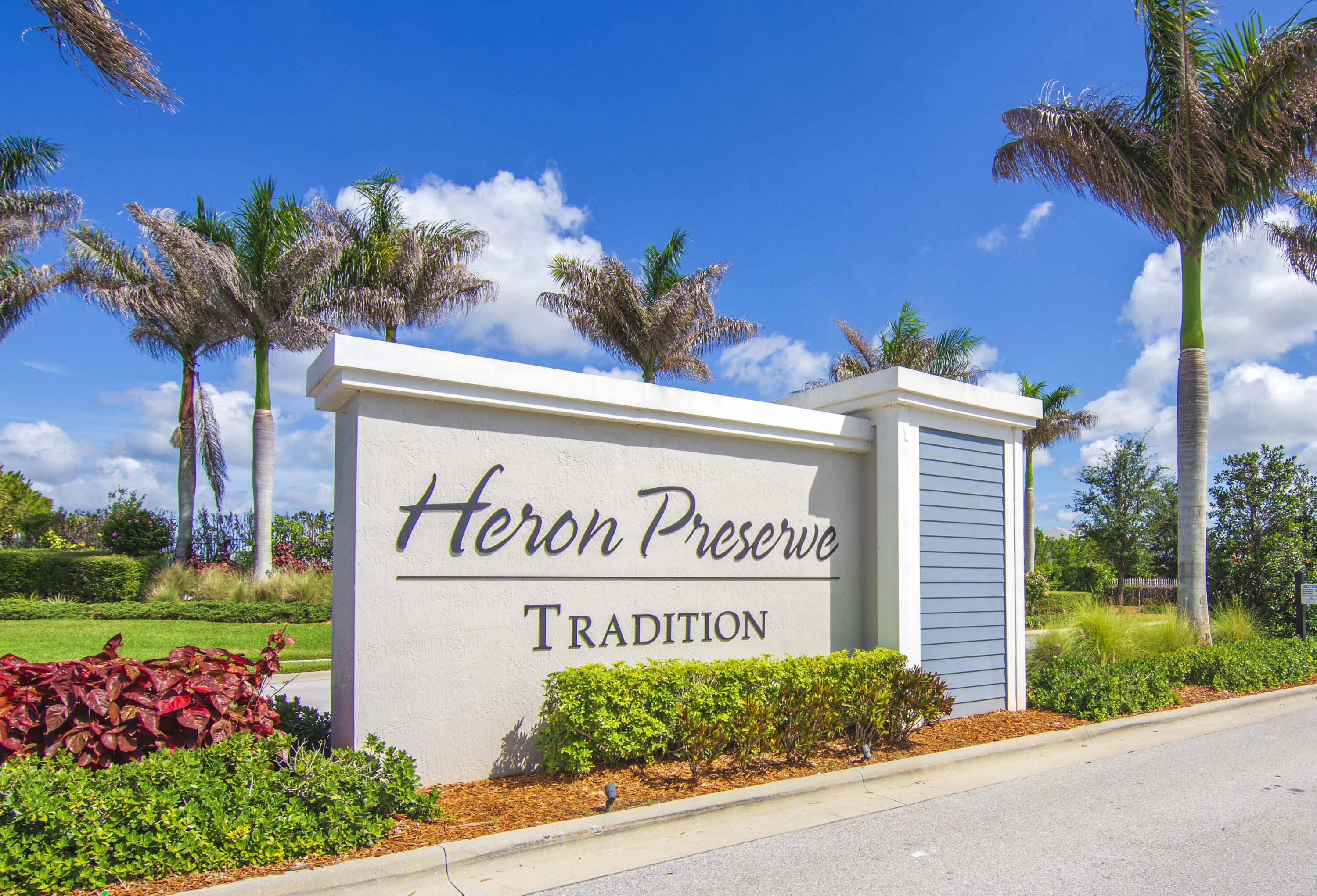 PULTE AT TRADITION PHASE 1 - Residential