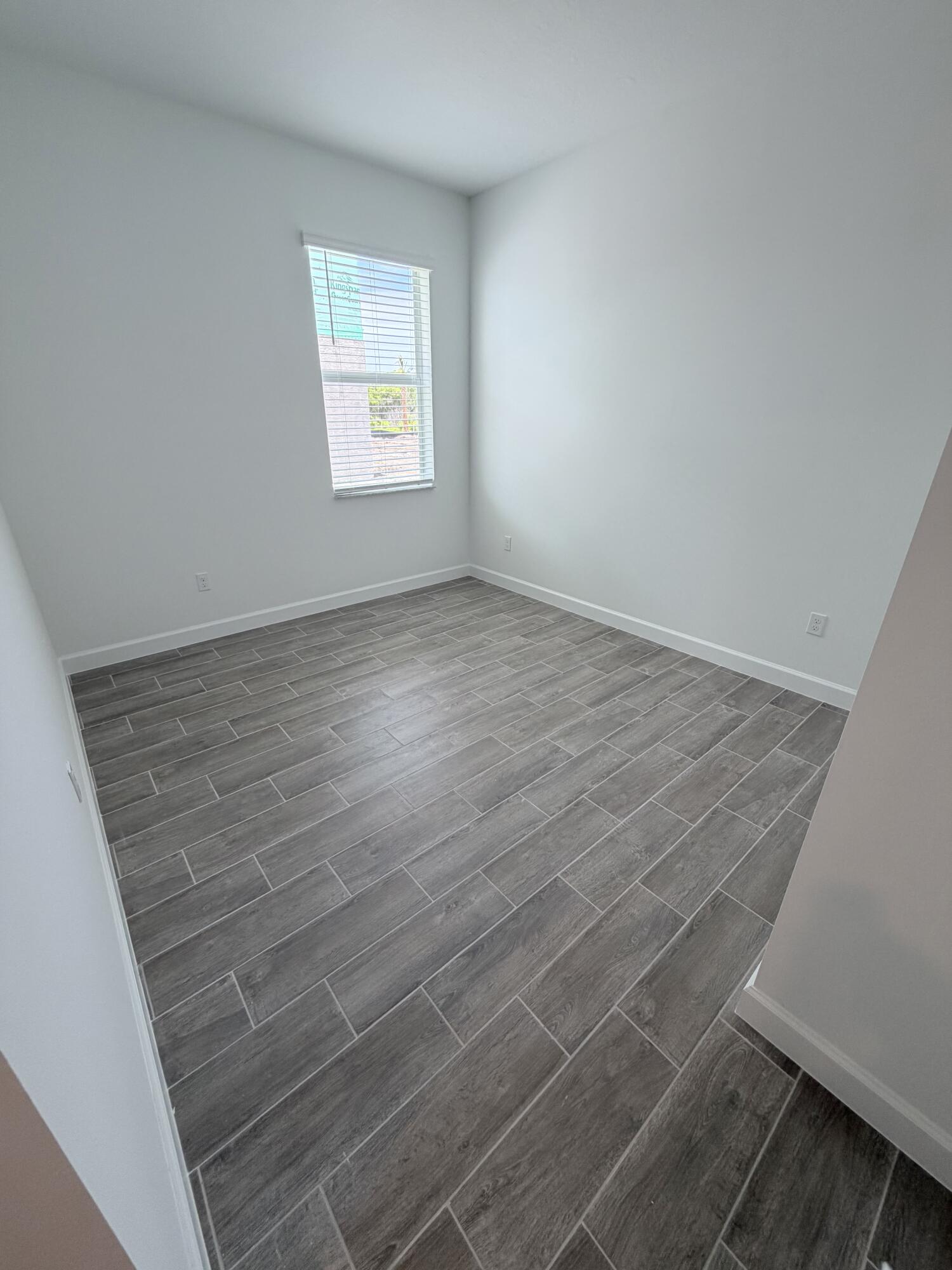 SEAGROVE PUD - Residential Lease