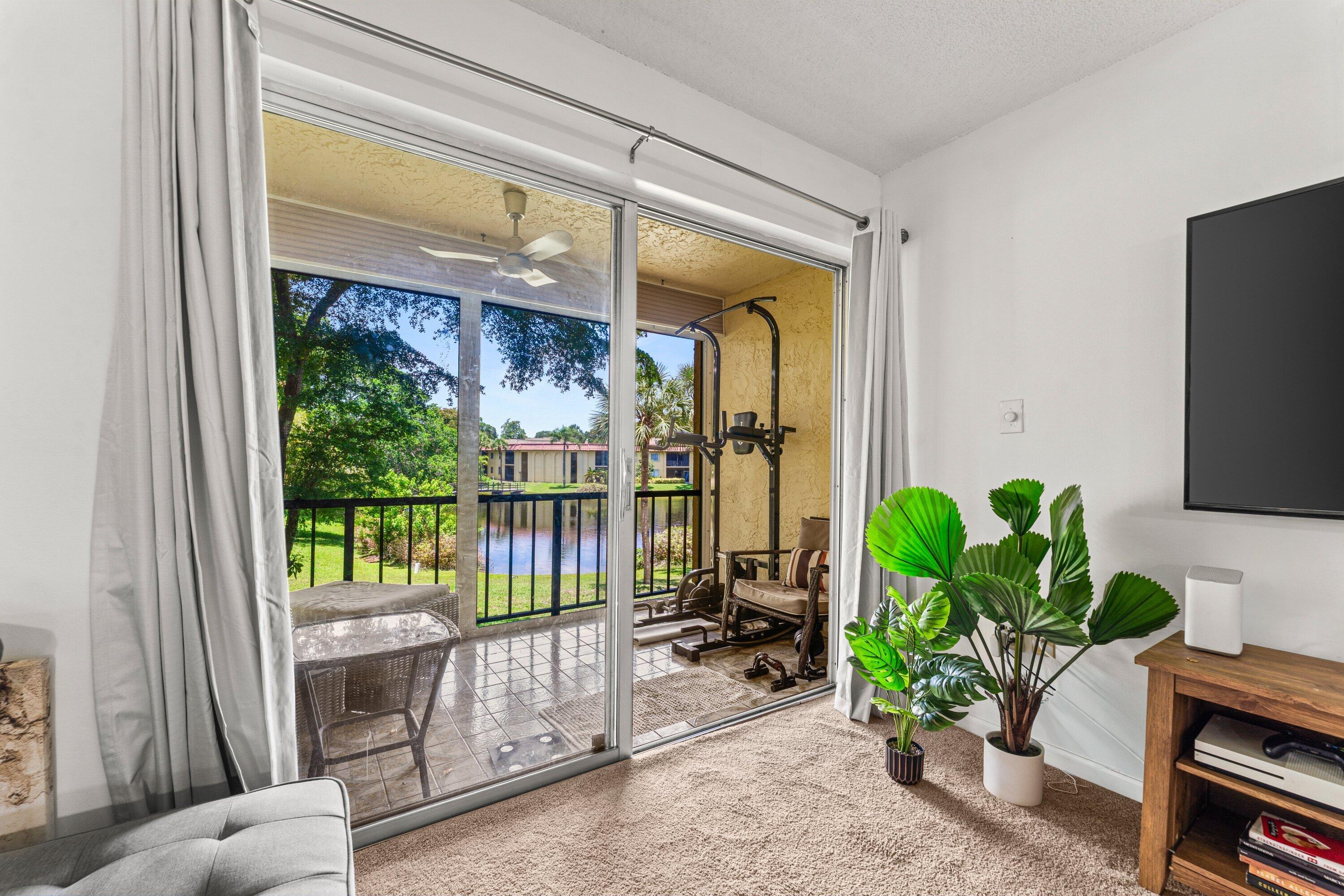 BOCA TERRACE CONDO PH I AND II OR261 - Residential Lease
