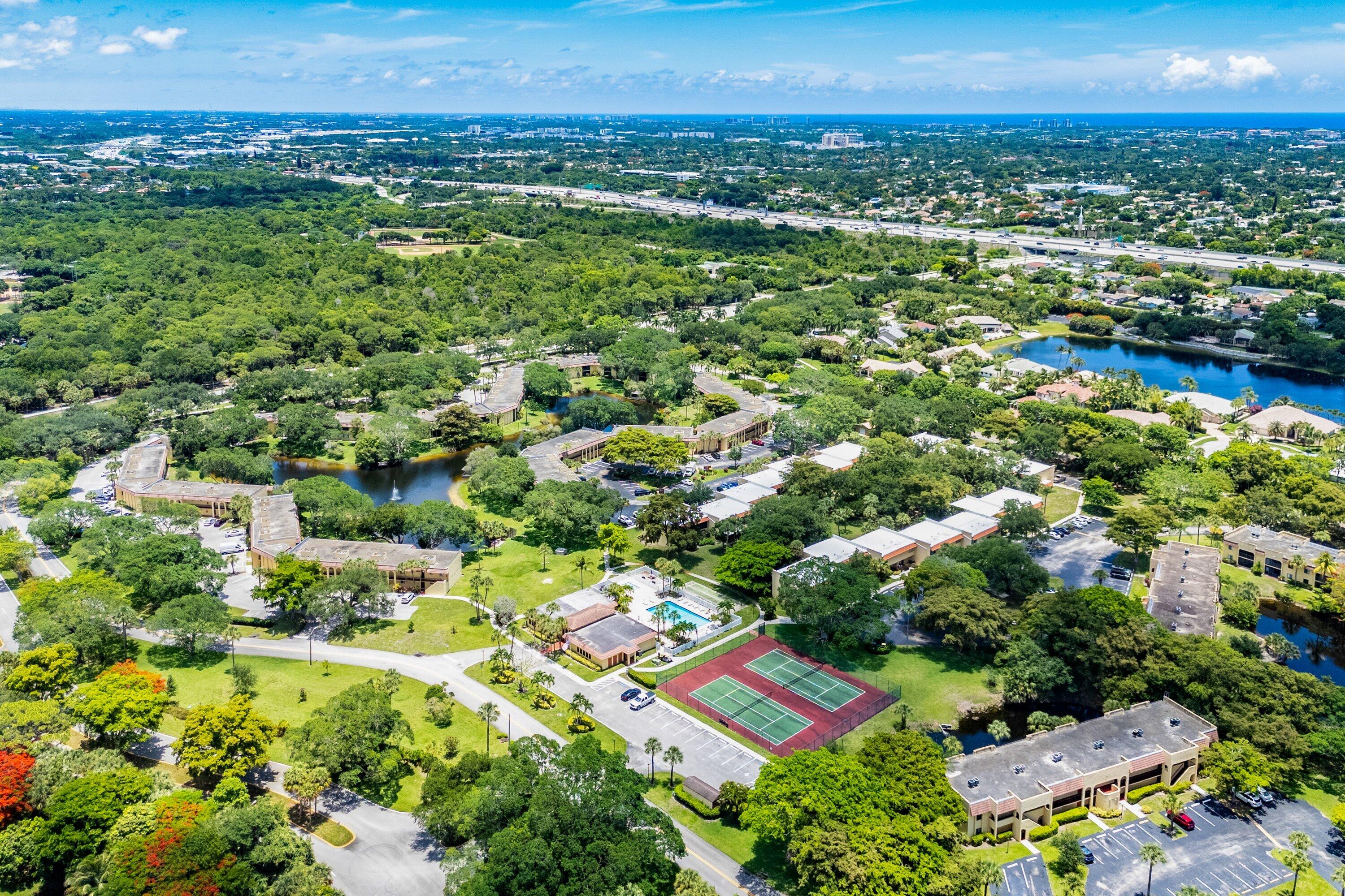 BOCA TERRACE CONDO PH I AND II OR261 - Residential Lease
