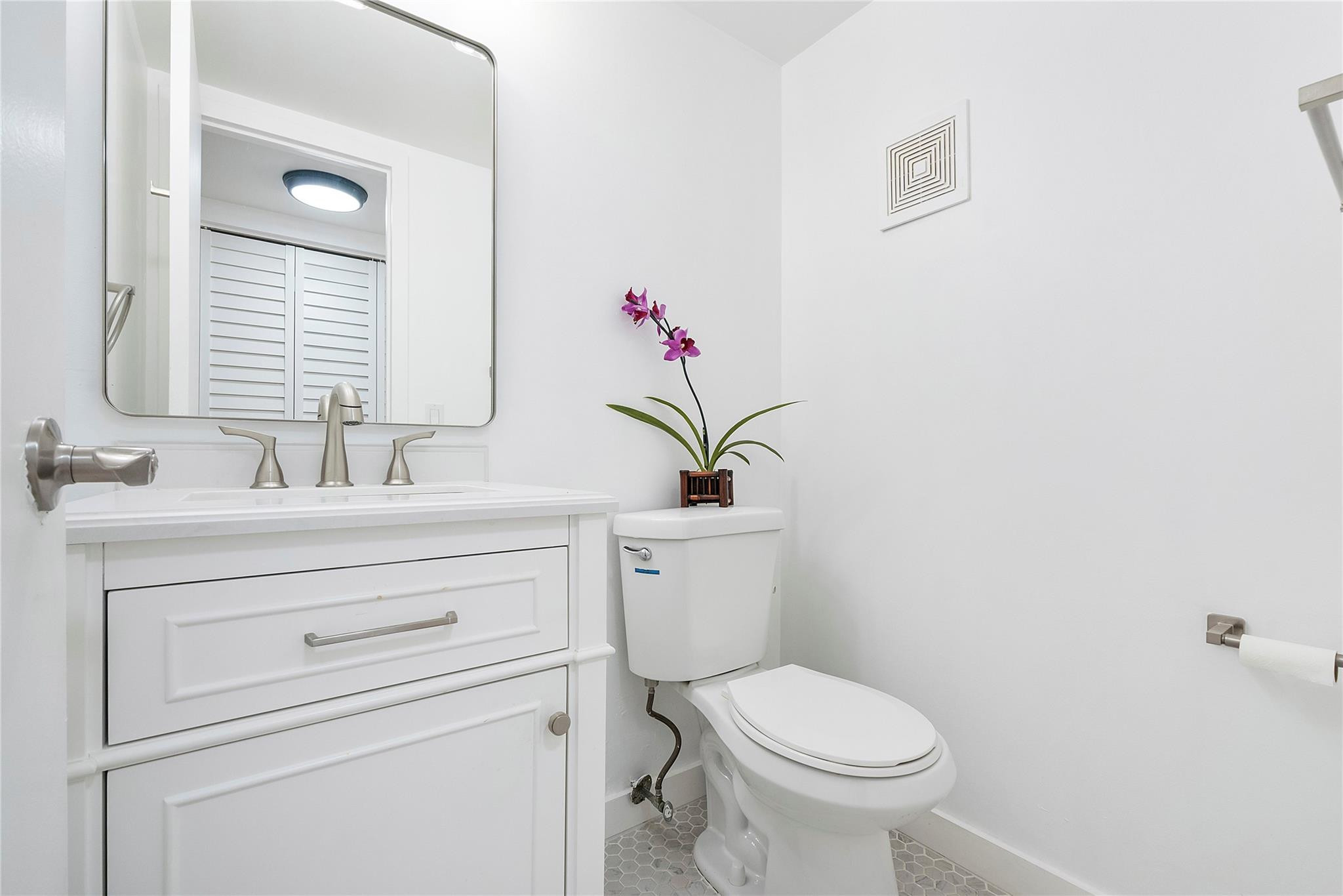 MANSFIELD AT CENTURY VILLAGE CONDO - Residential Lease