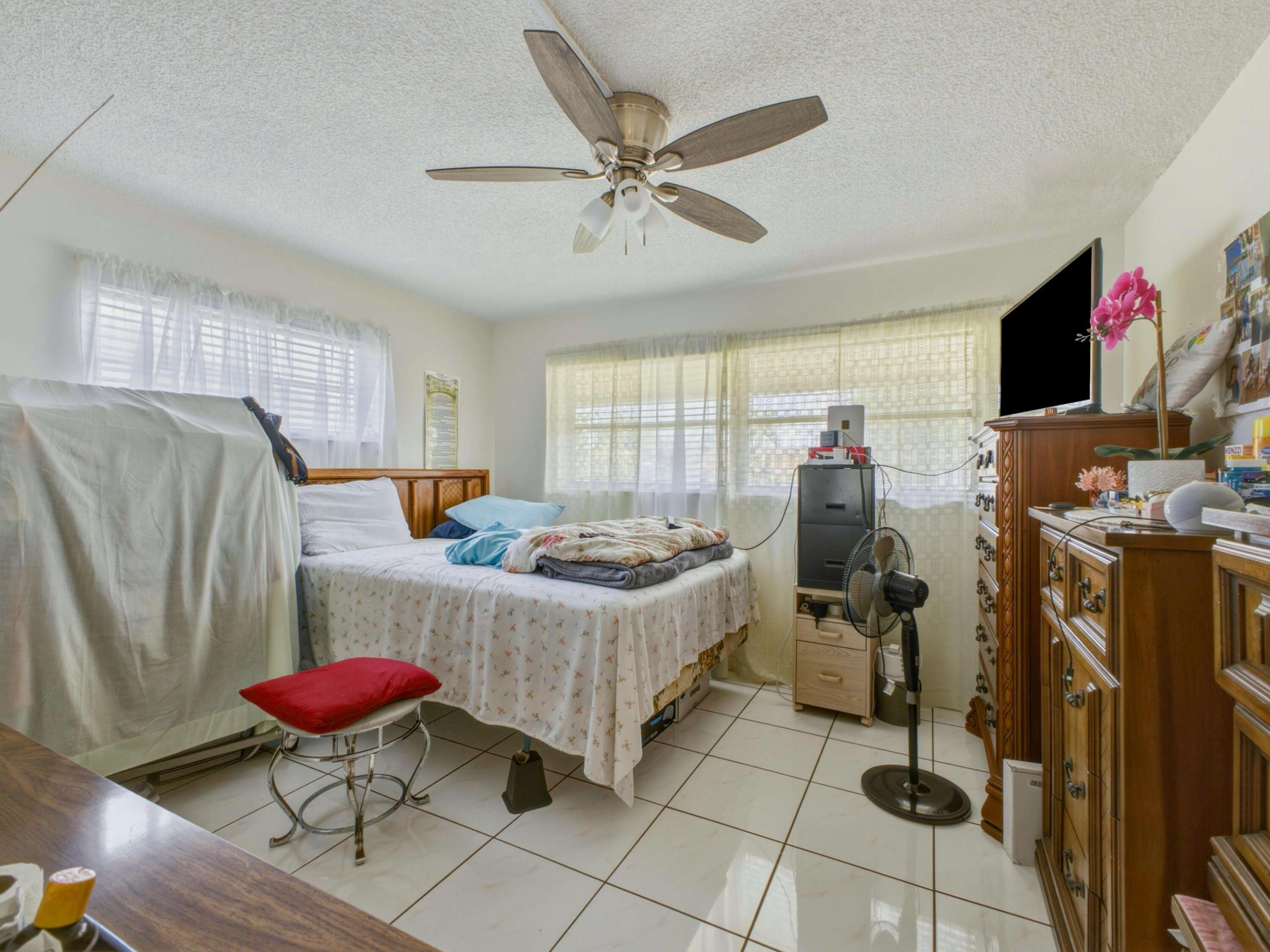 SUNRISE GOLF VILLAGE SEC 20 - Residential