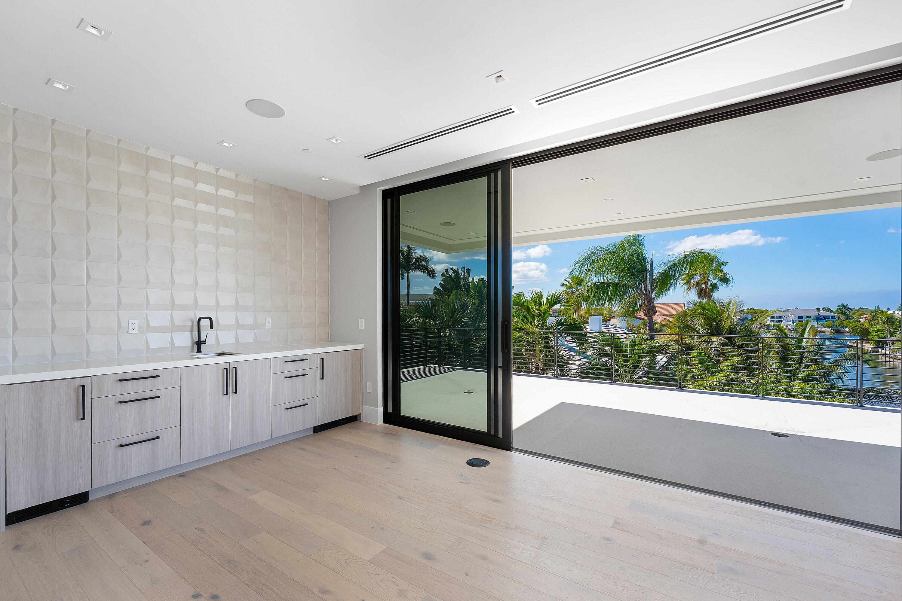 ANDREWS AVENUE TOWNHOMES - Residential