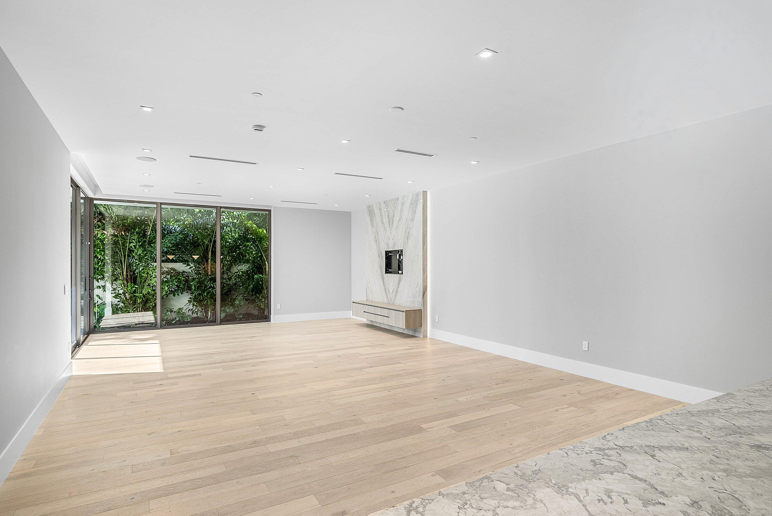 ANDREWS AVENUE TOWNHOMES - Residential