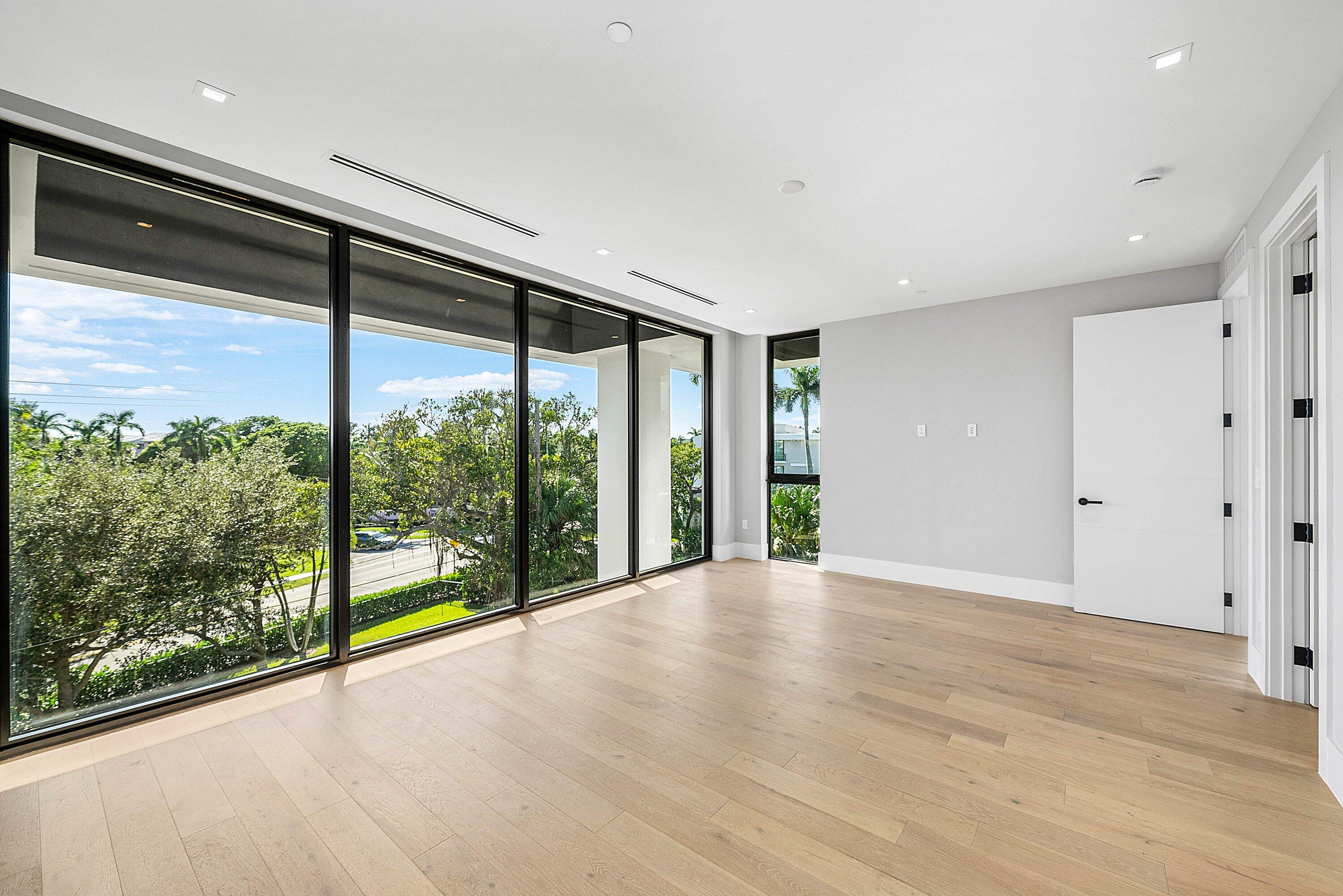 ANDREWS AVENUE TOWNHOMES - Residential