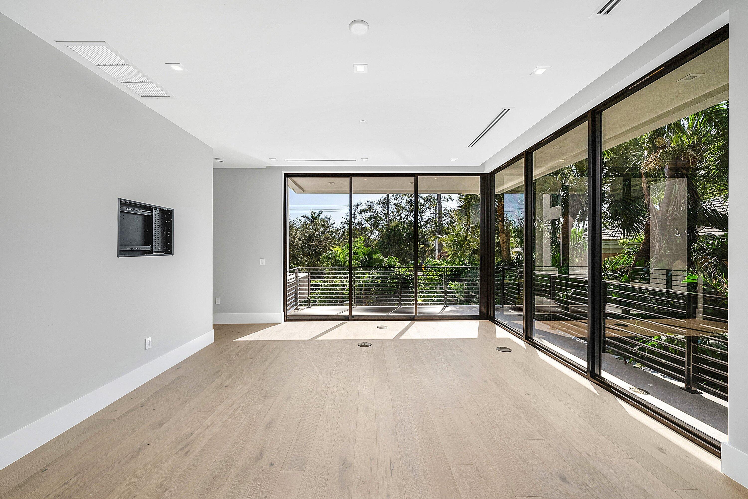 ANDREWS AVENUE TOWNHOMES - Residential
