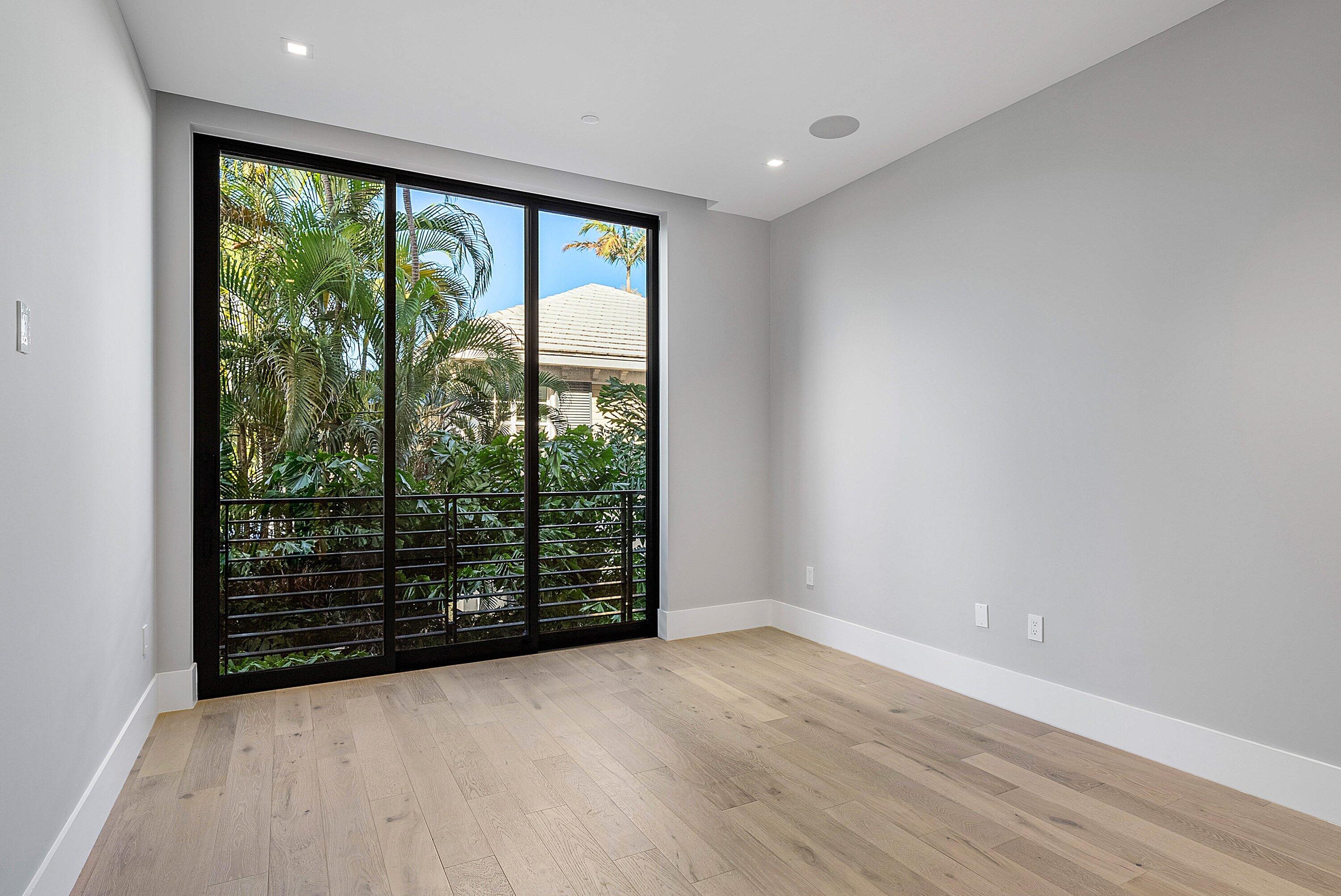 ANDREWS AVENUE TOWNHOMES - Residential