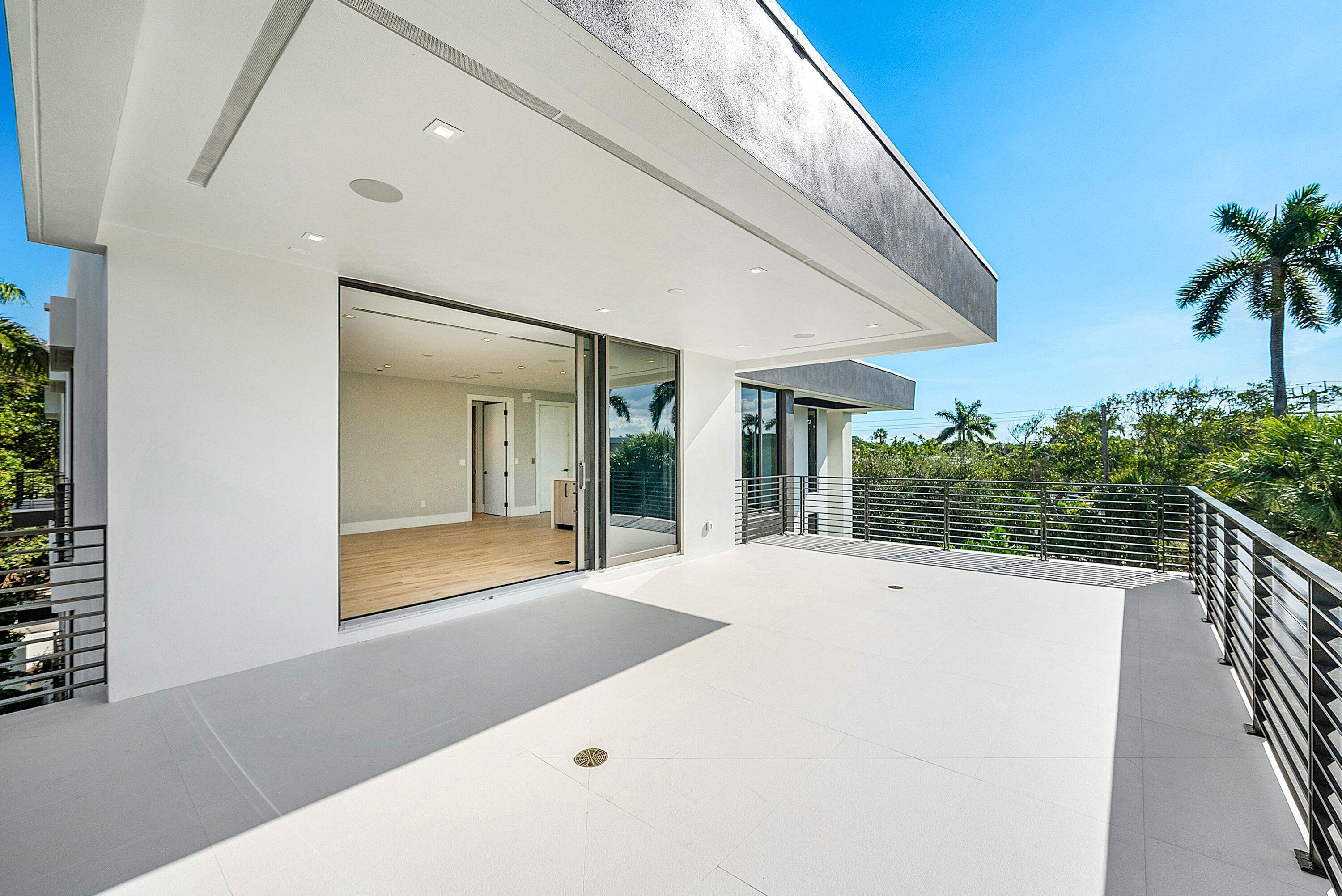 ANDREWS AVENUE TOWNHOMES - Residential