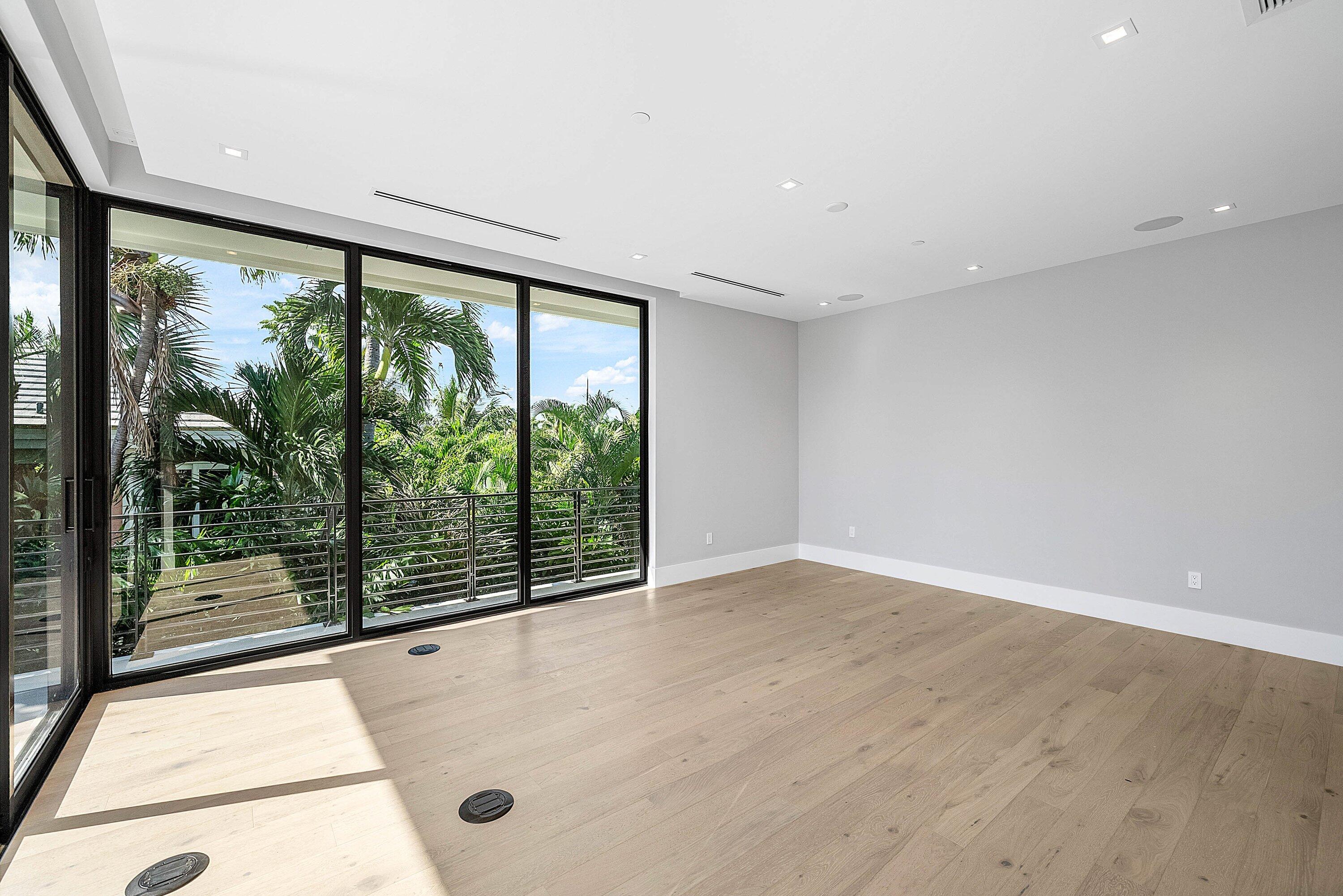 ANDREWS AVENUE TOWNHOMES - Residential