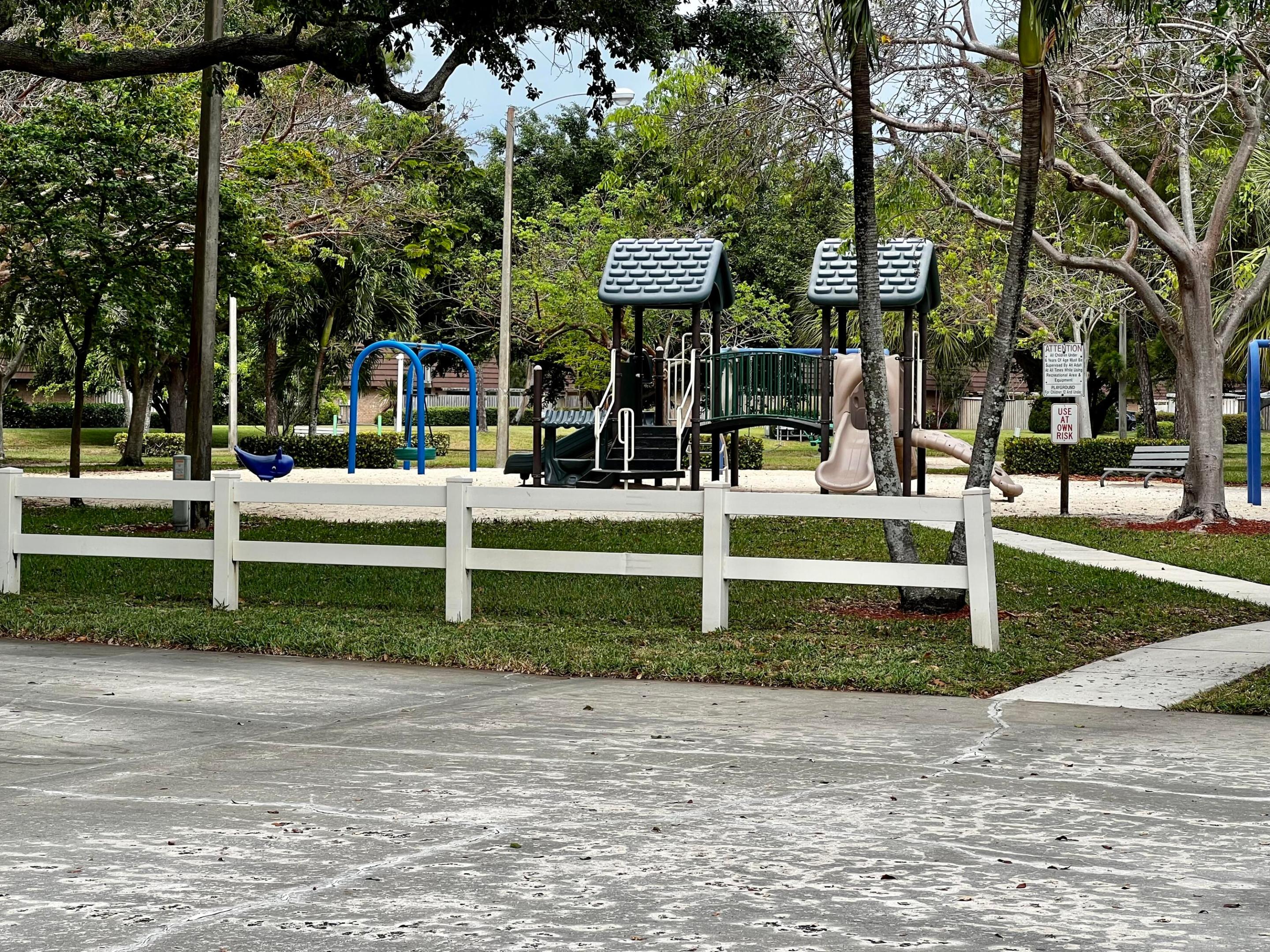 GARDEN LAKES - Residential Lease