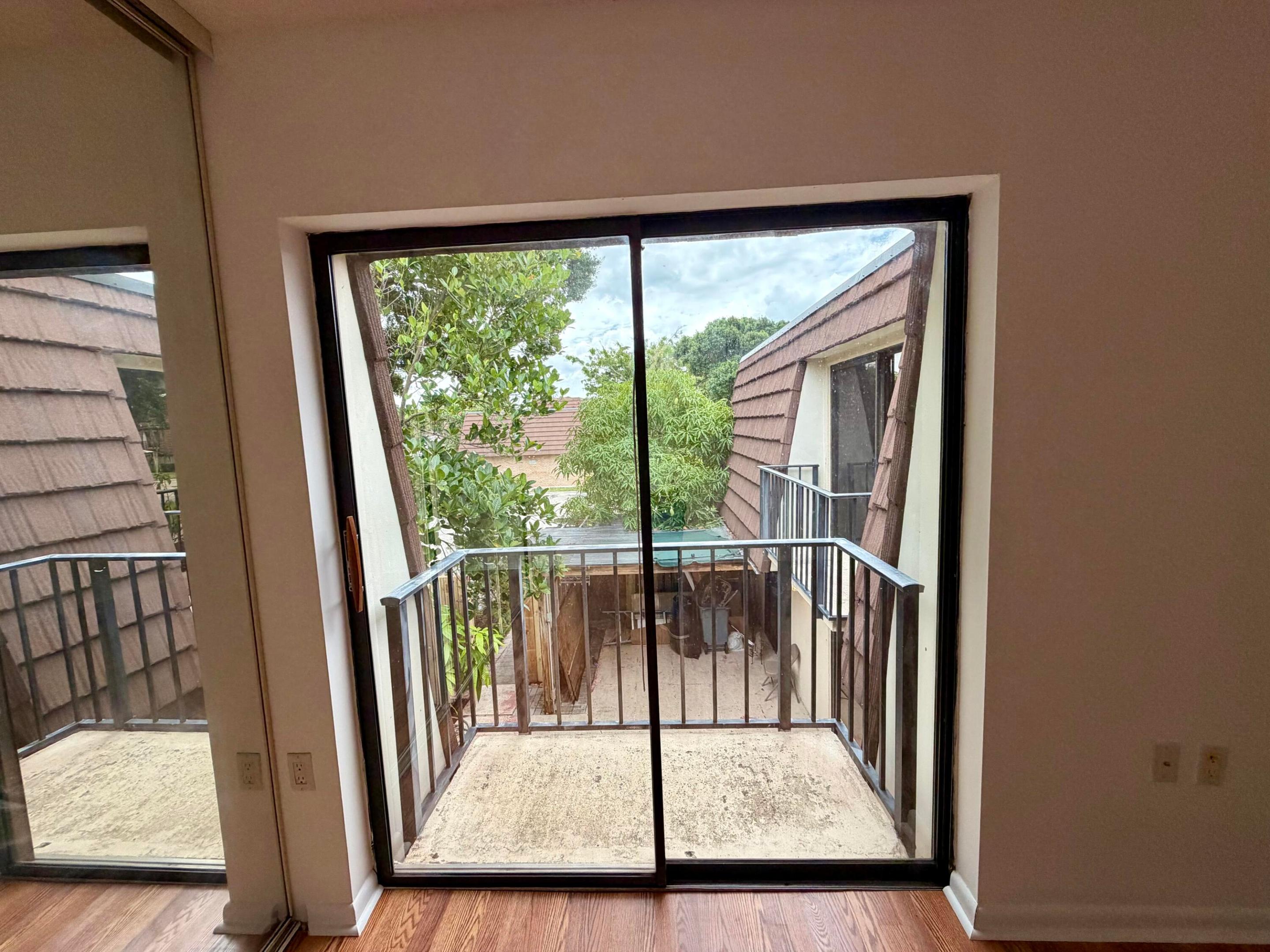 GARDEN LAKES - Residential Lease