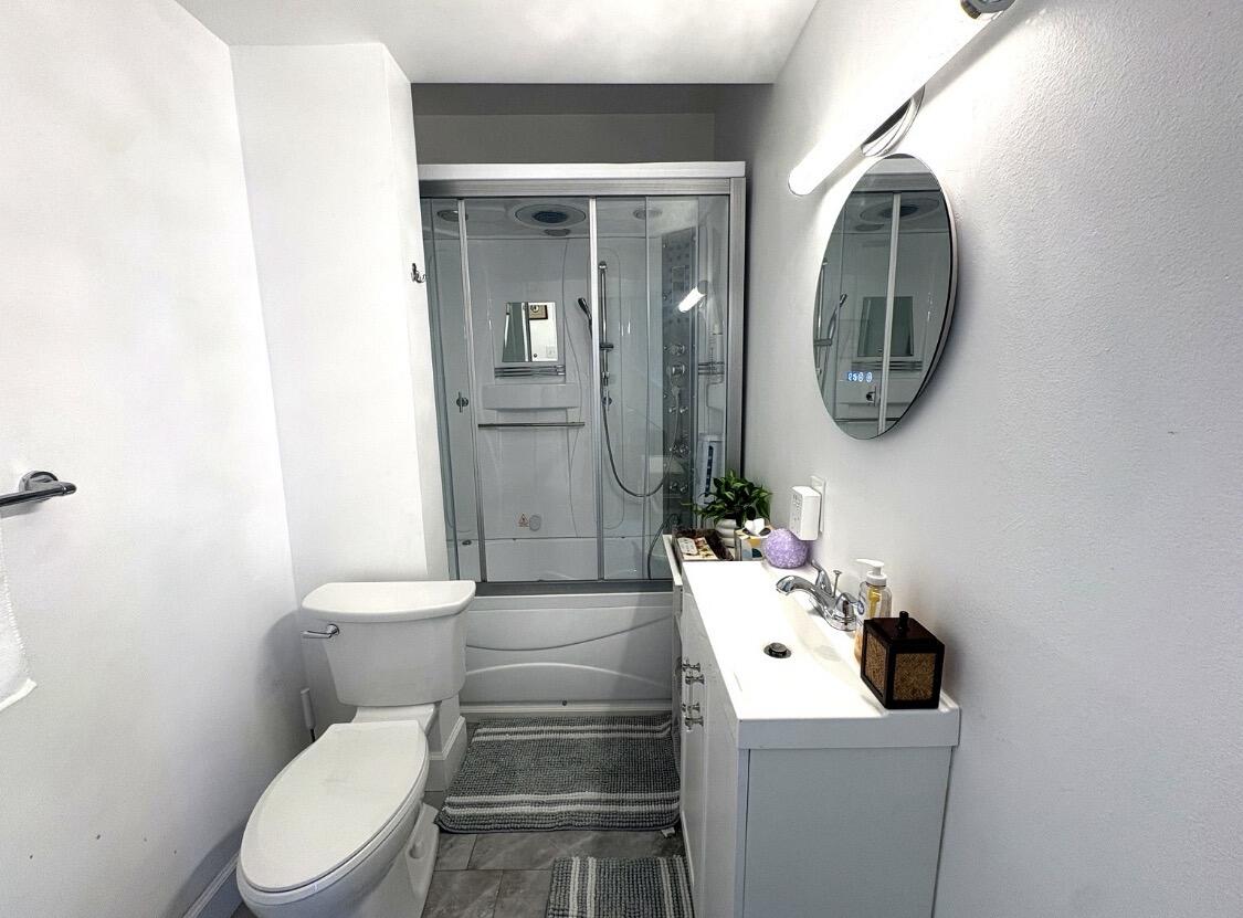 MOORINGS AT LANTANA TOWNHOUSES CONDO - Residential