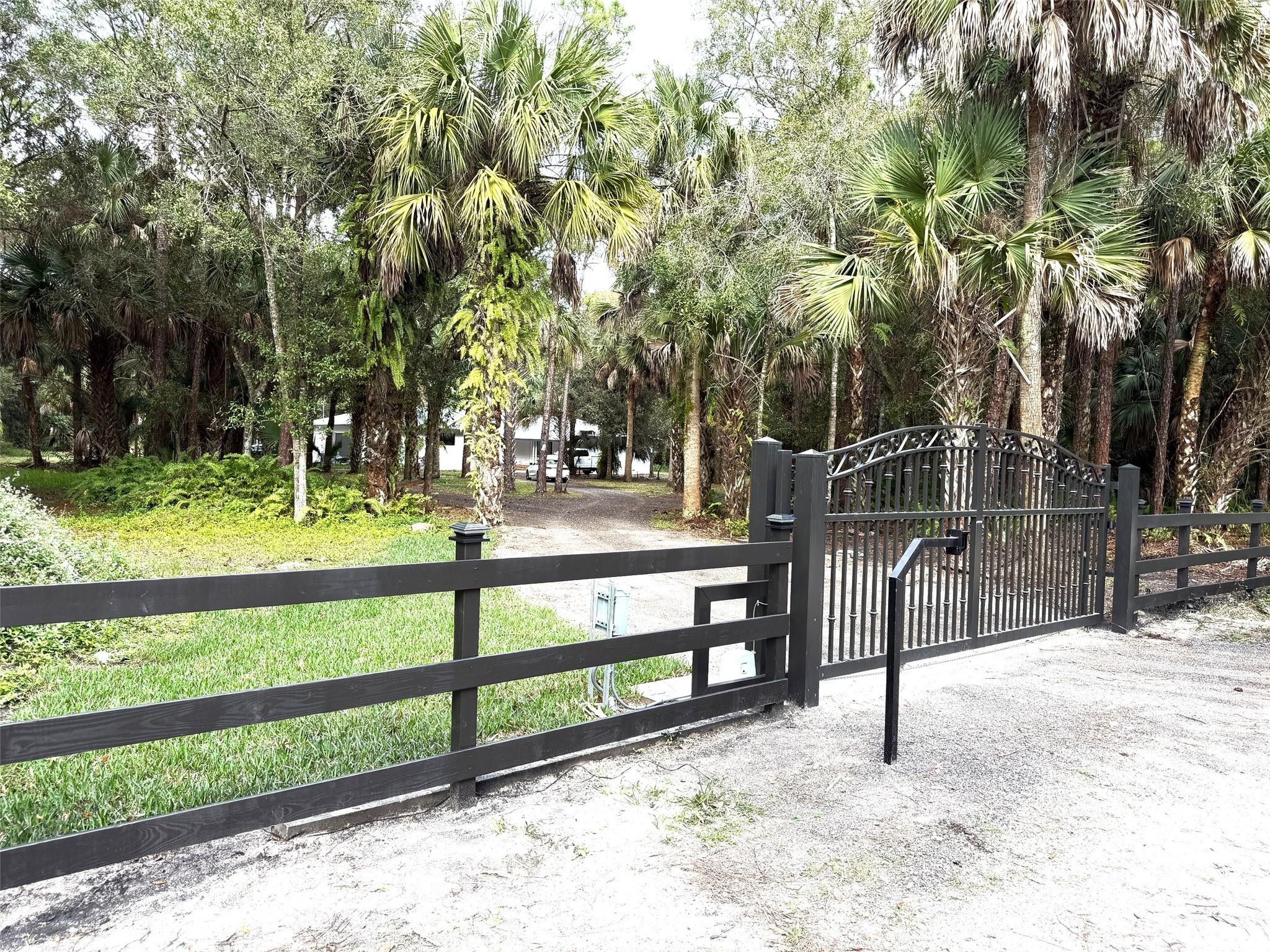 Palm City Farms - Residential
