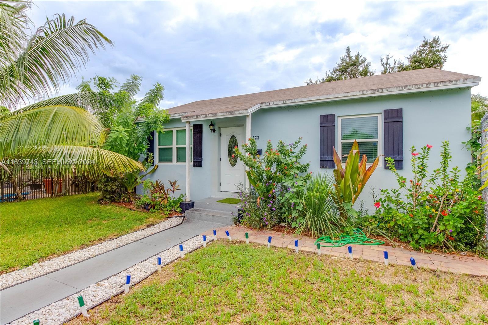 LAKE WORTH TOWN OF - Residential