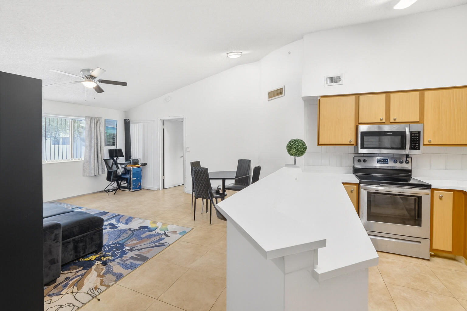 MARINA OAKS CONDO - Residential