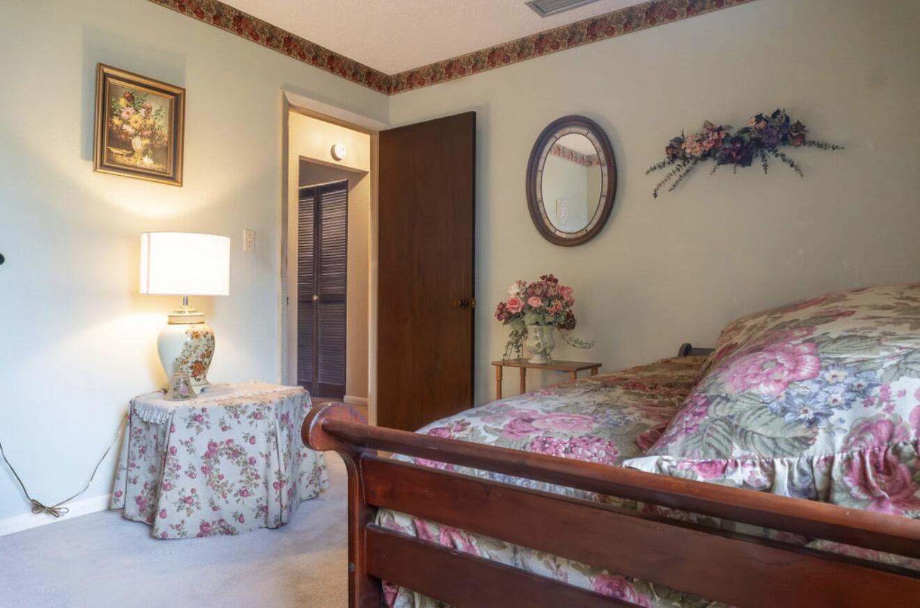 RIVER LAKE ESTATES - Residential