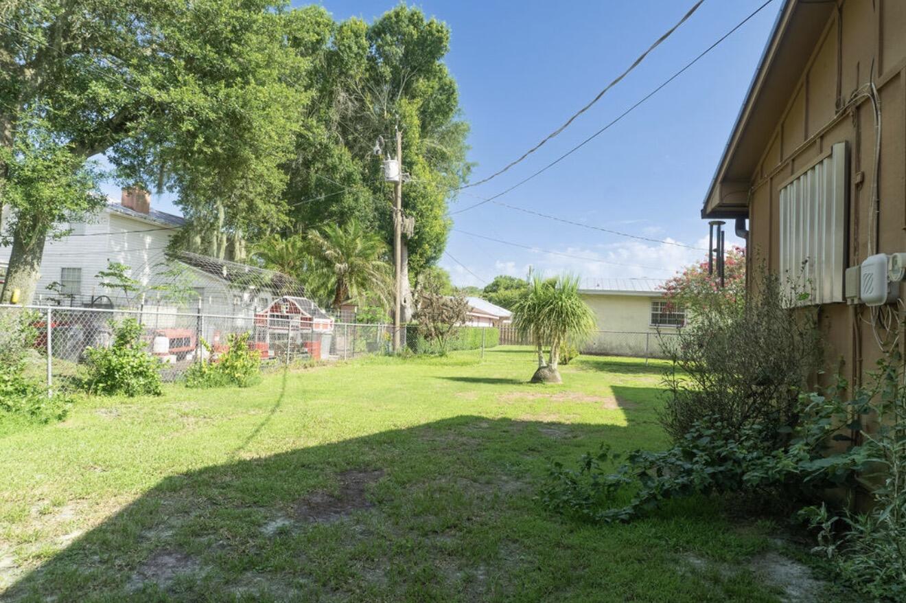 RIVER LAKE ESTATES - Residential