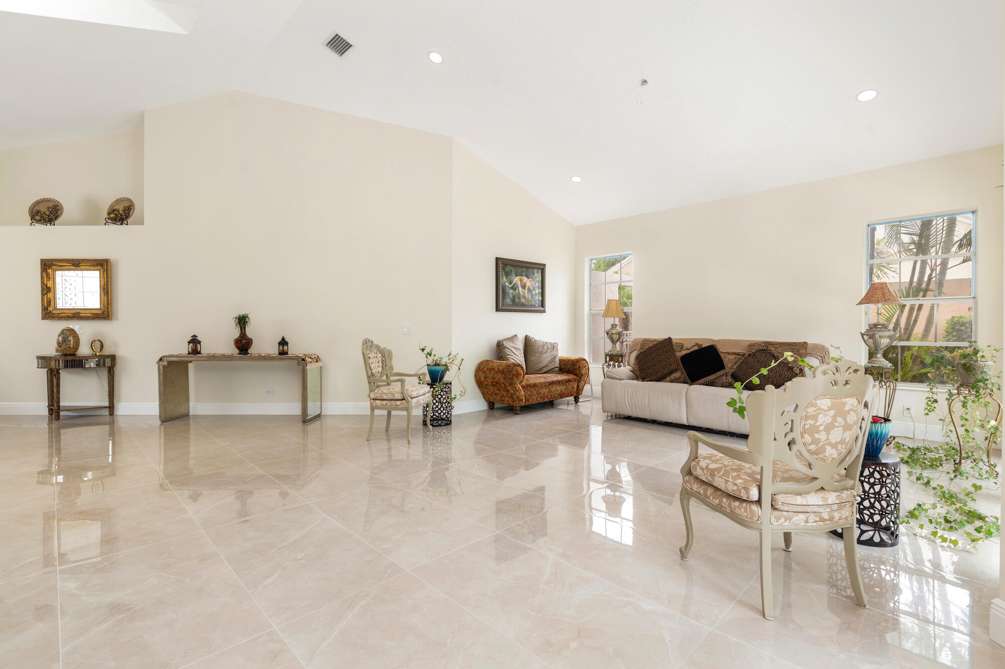 BREAKERS WEST 13 - Residential