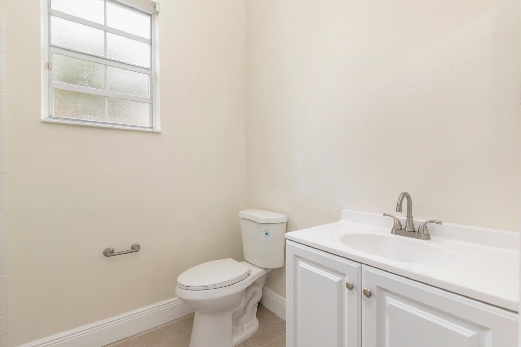 BREAKERS WEST 13 - Residential