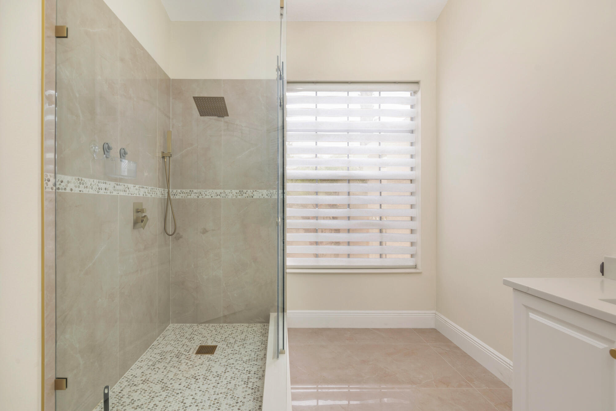 BREAKERS WEST 13 - Residential