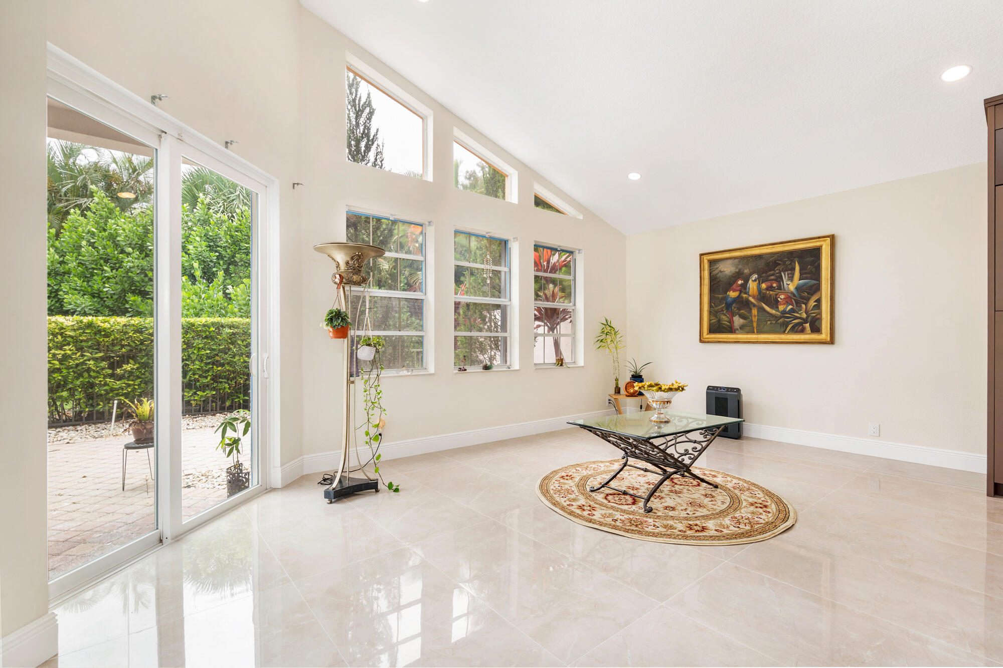 BREAKERS WEST 13 - Residential