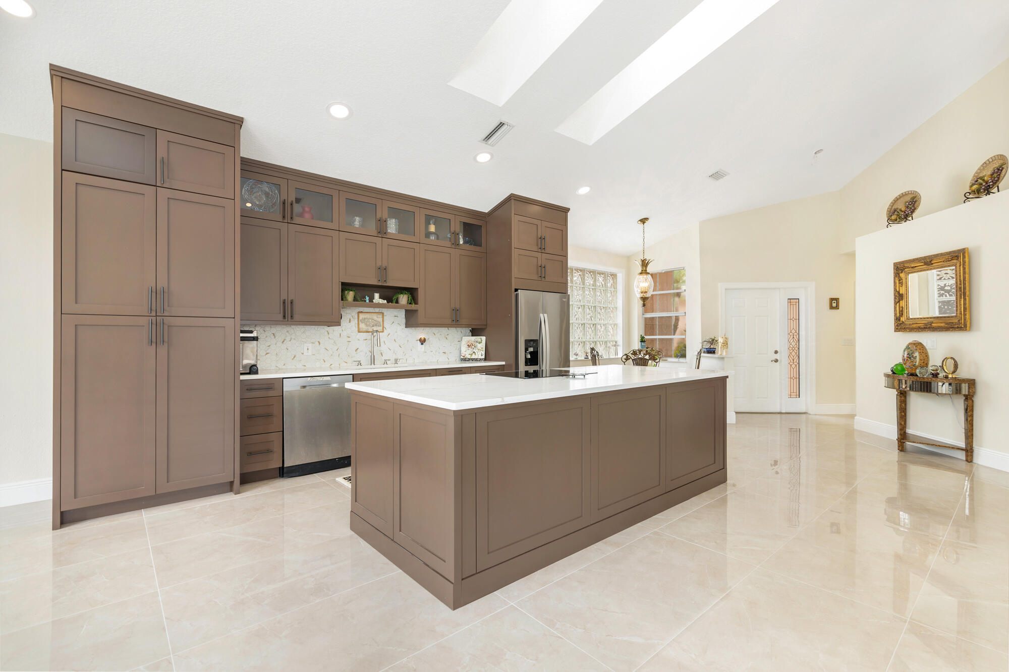 BREAKERS WEST 13 - Residential