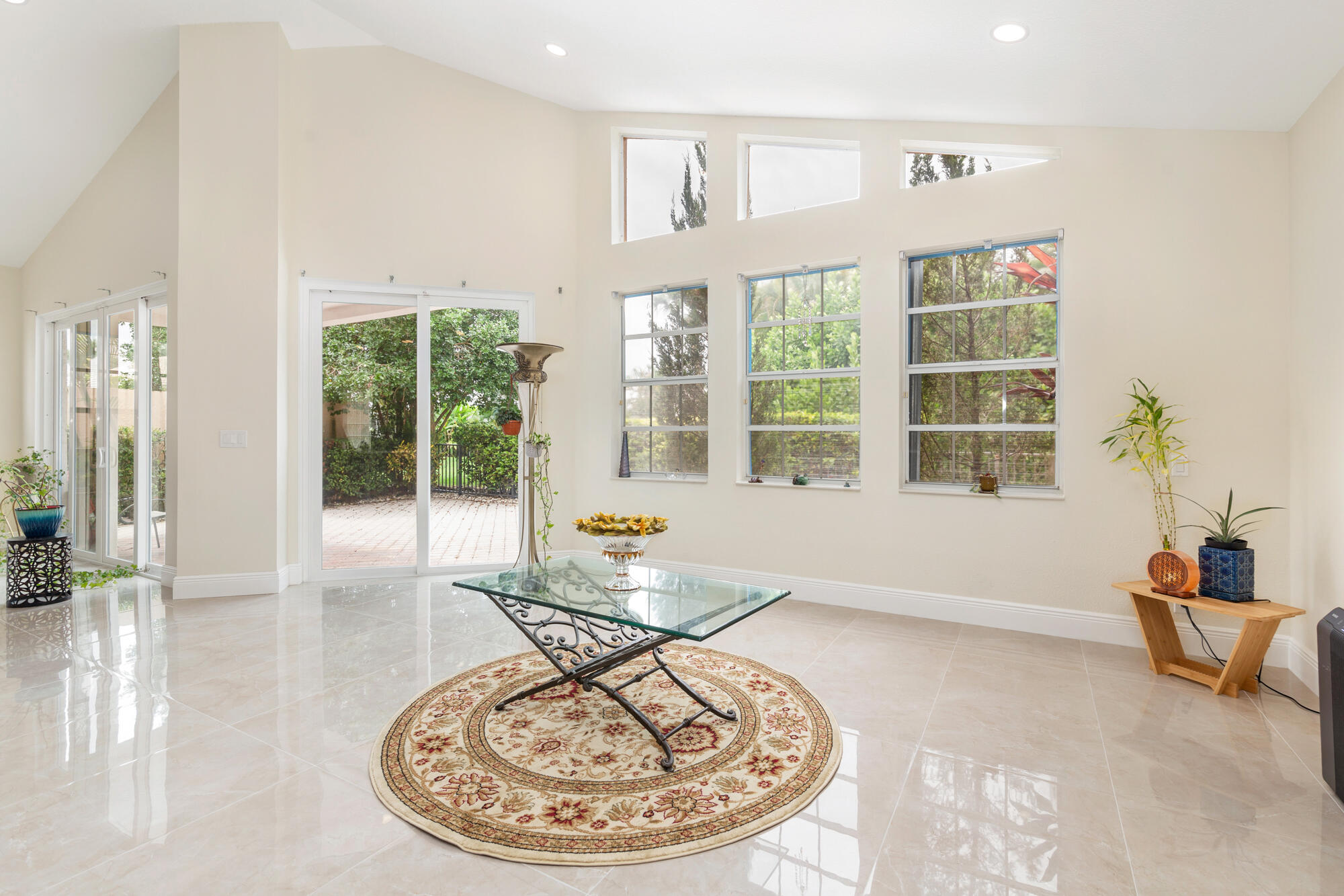 BREAKERS WEST 13 - Residential