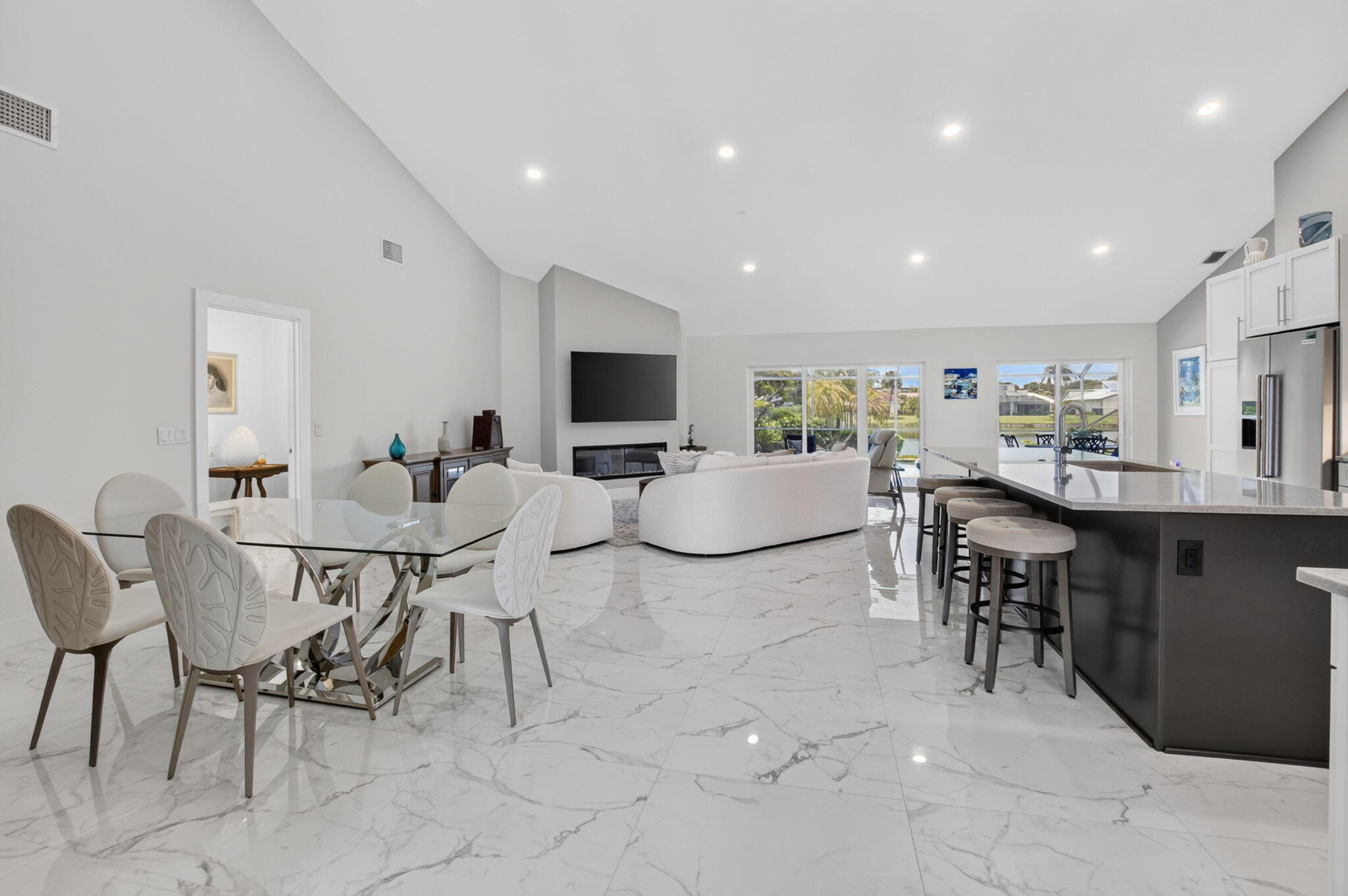 BOCA LAKE ESTATES - Residential