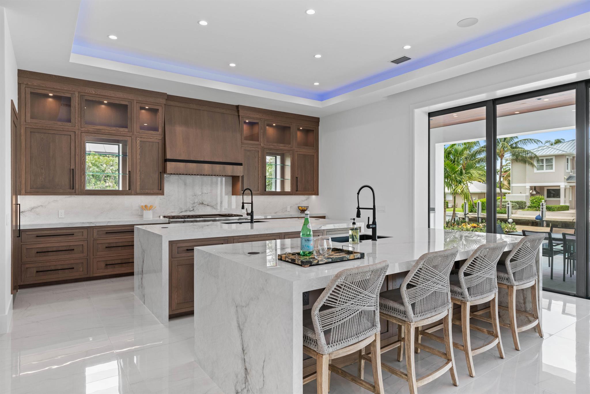 PALM BEACH ISLES 2 - Residential