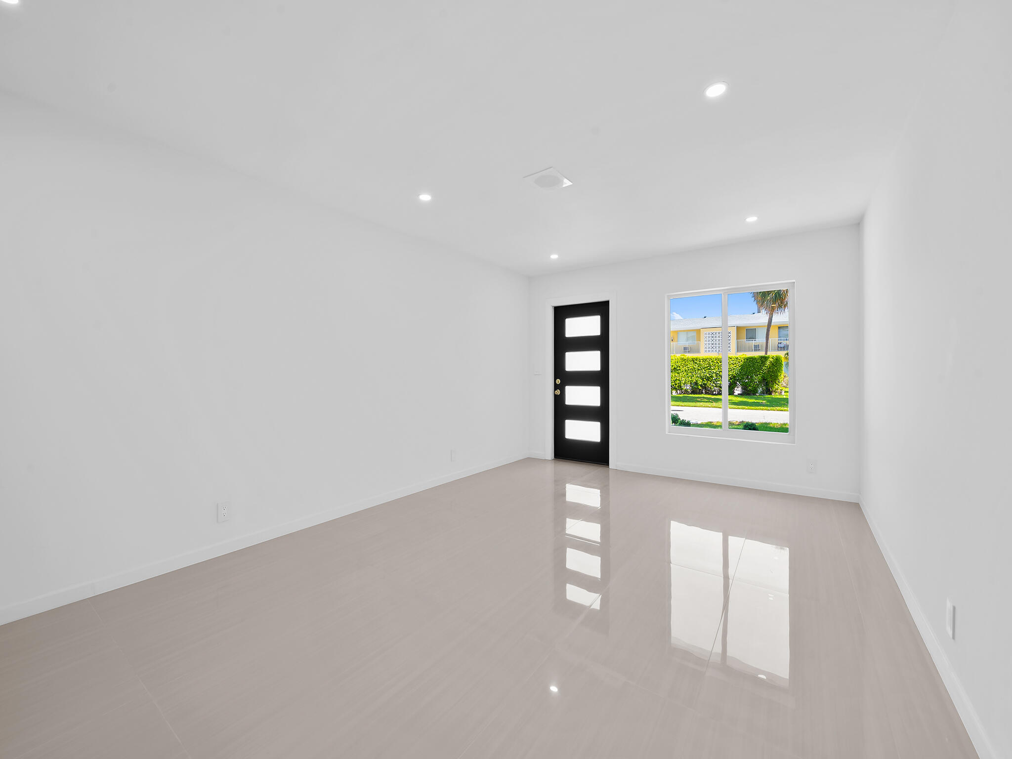 CORAL RIDGE ISLES - Residential