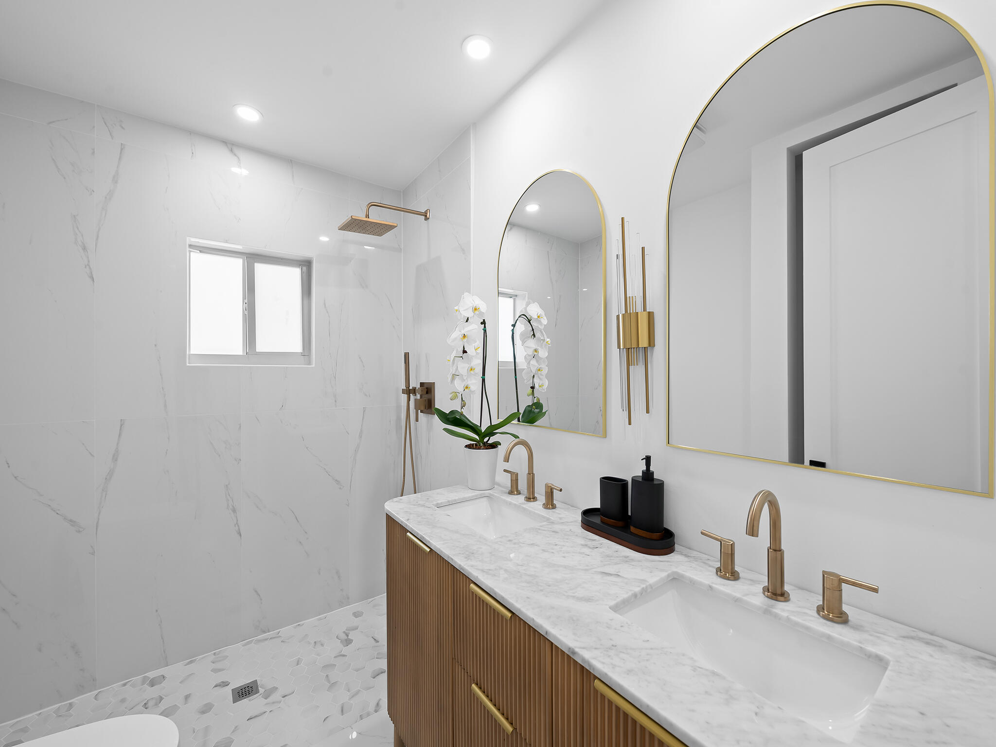 CORAL RIDGE ISLES - Residential