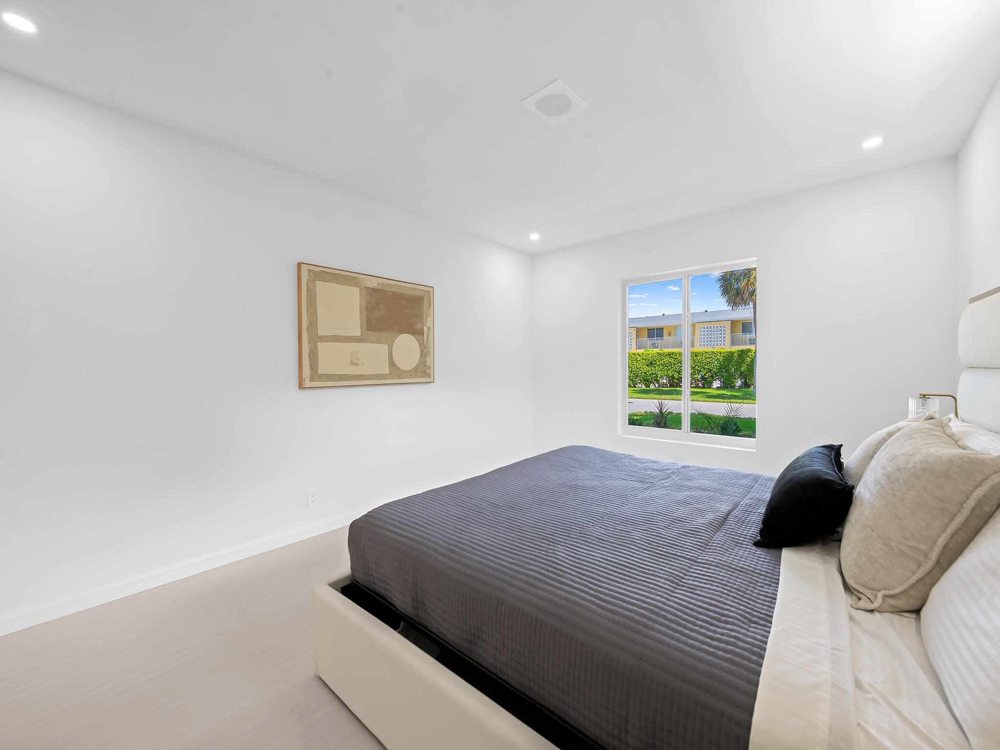 CORAL RIDGE ISLES - Residential