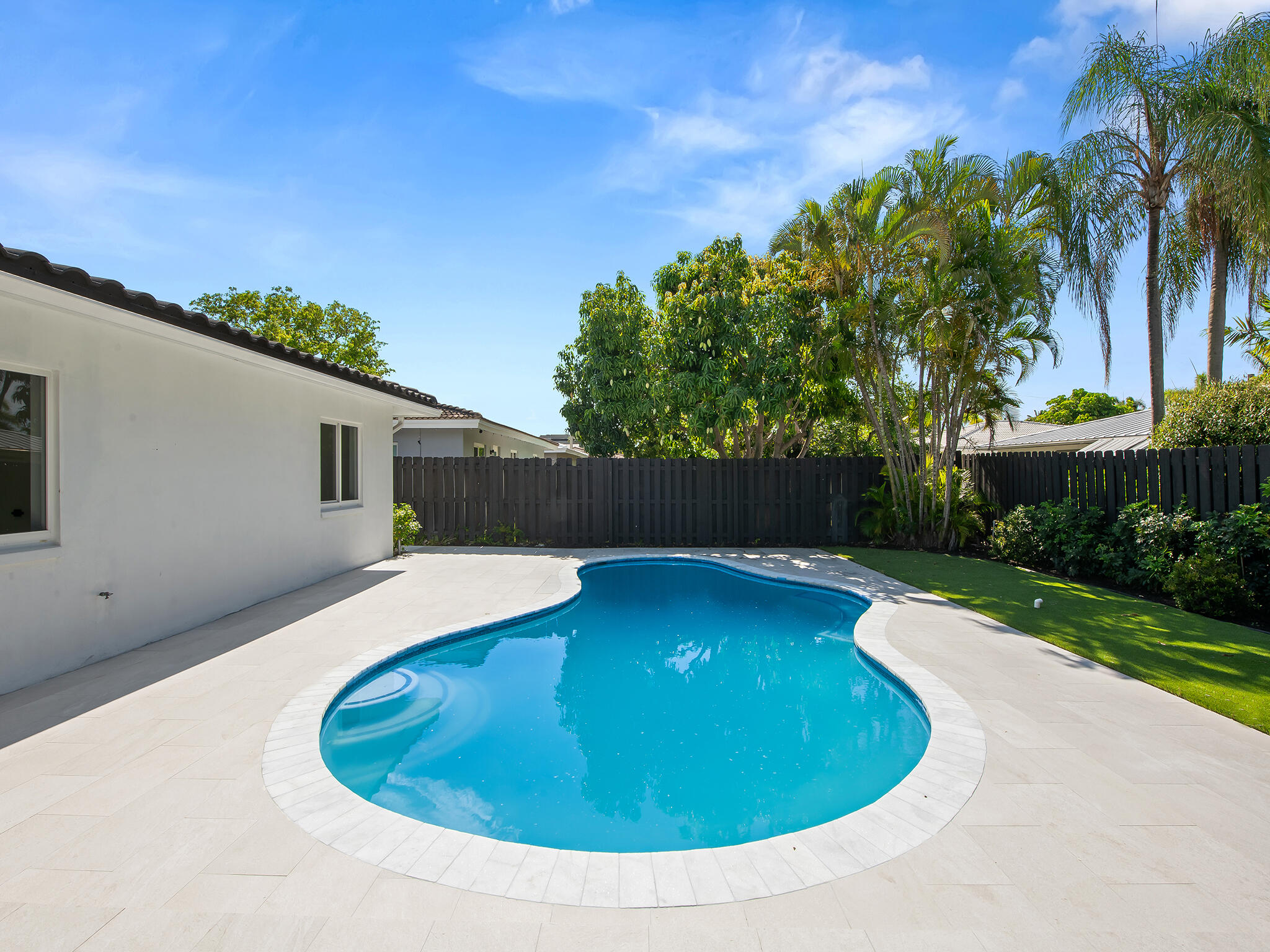 CORAL RIDGE ISLES - Residential