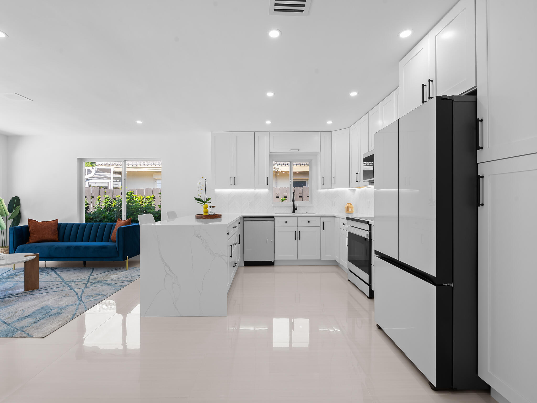 CORAL RIDGE ISLES - Residential