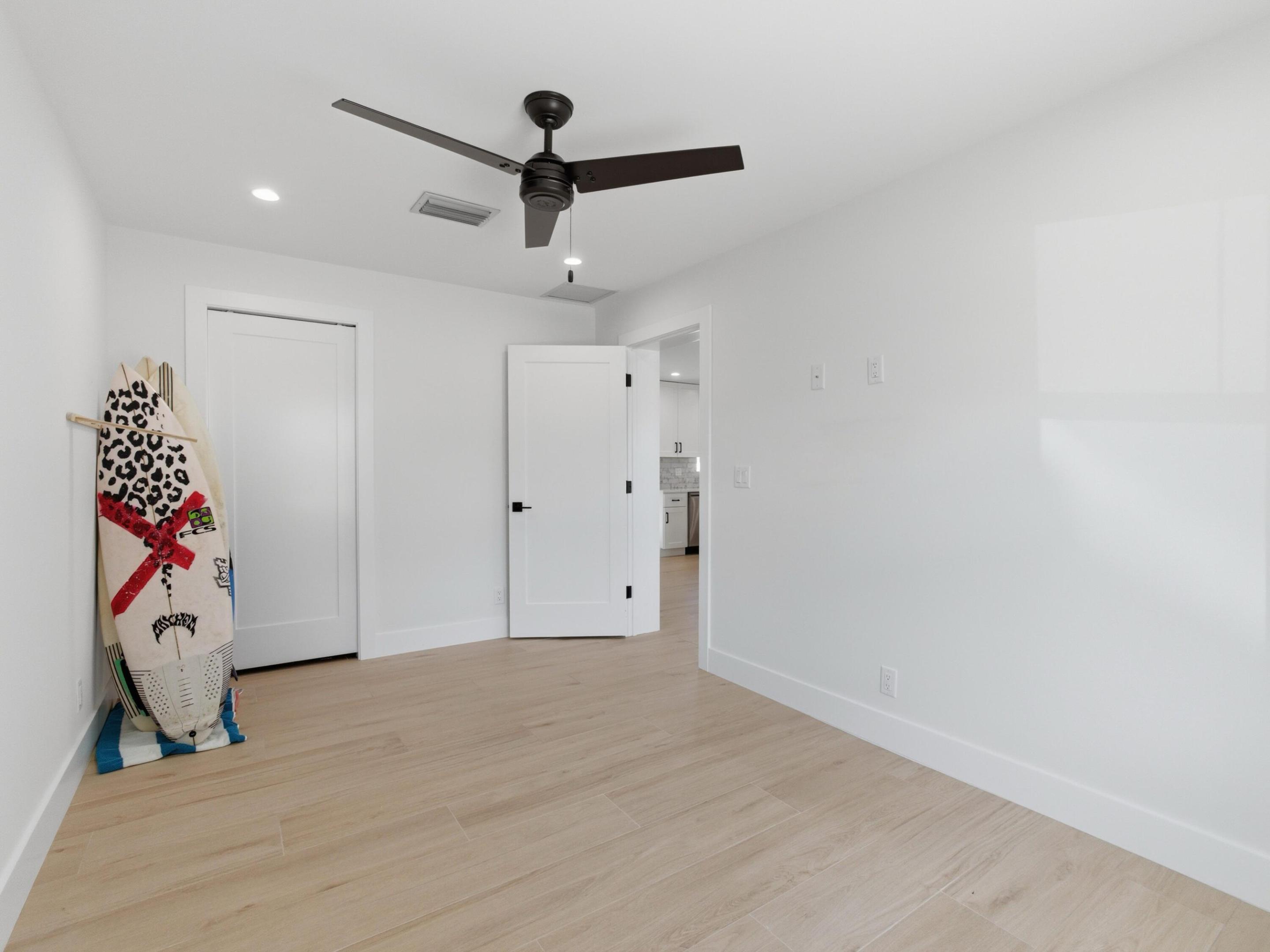 TROPIC VISTA - Residential