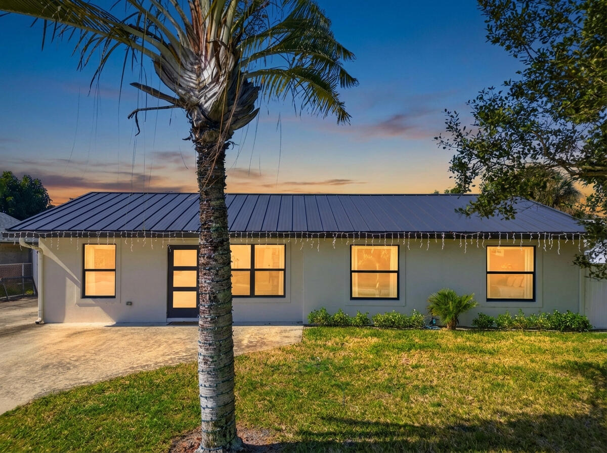 TROPIC VISTA - Residential