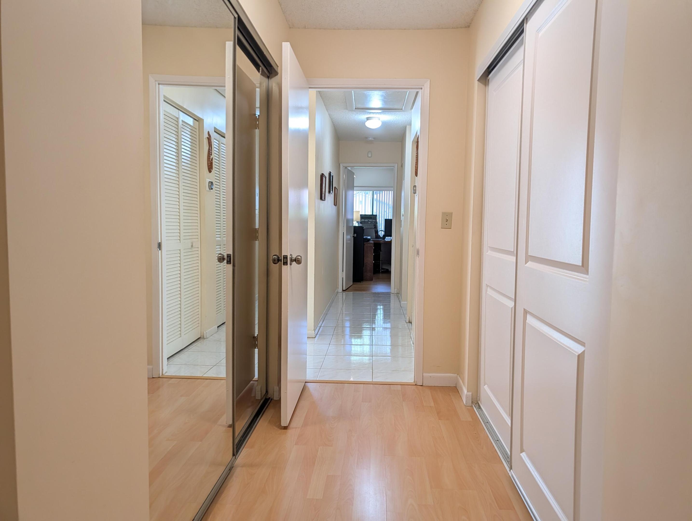 WHISPER WALK/SUMMERWINDS - Residential
