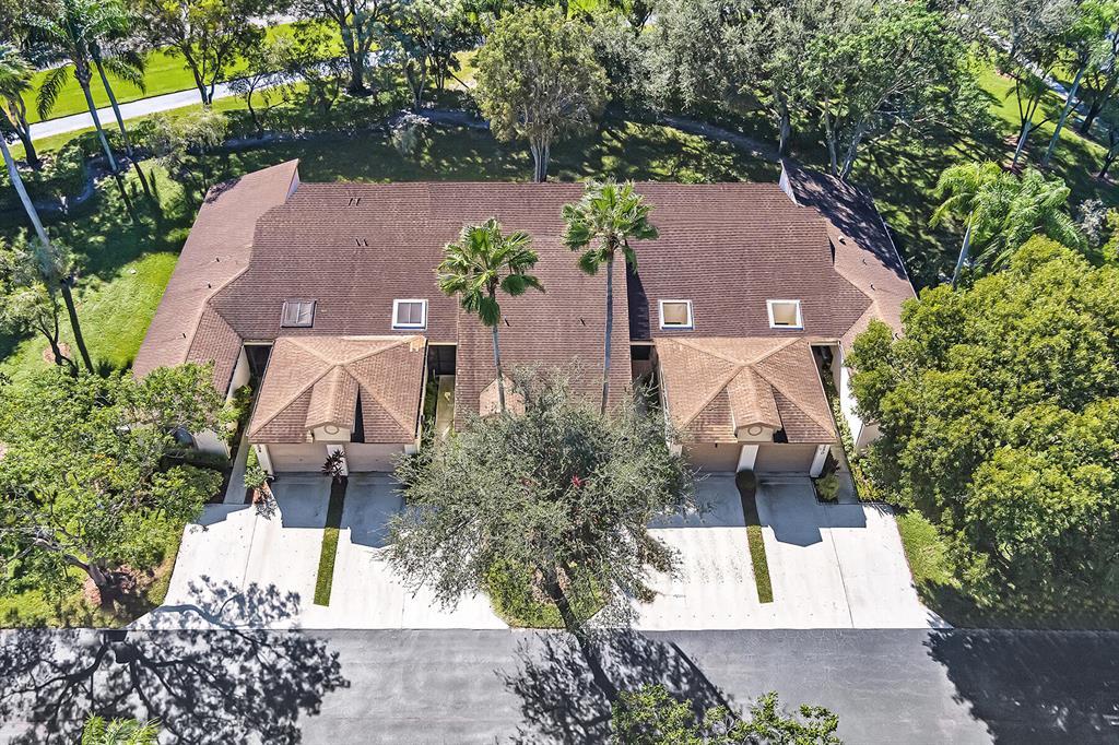 WHISPER WALK/SUMMERWINDS - Residential
