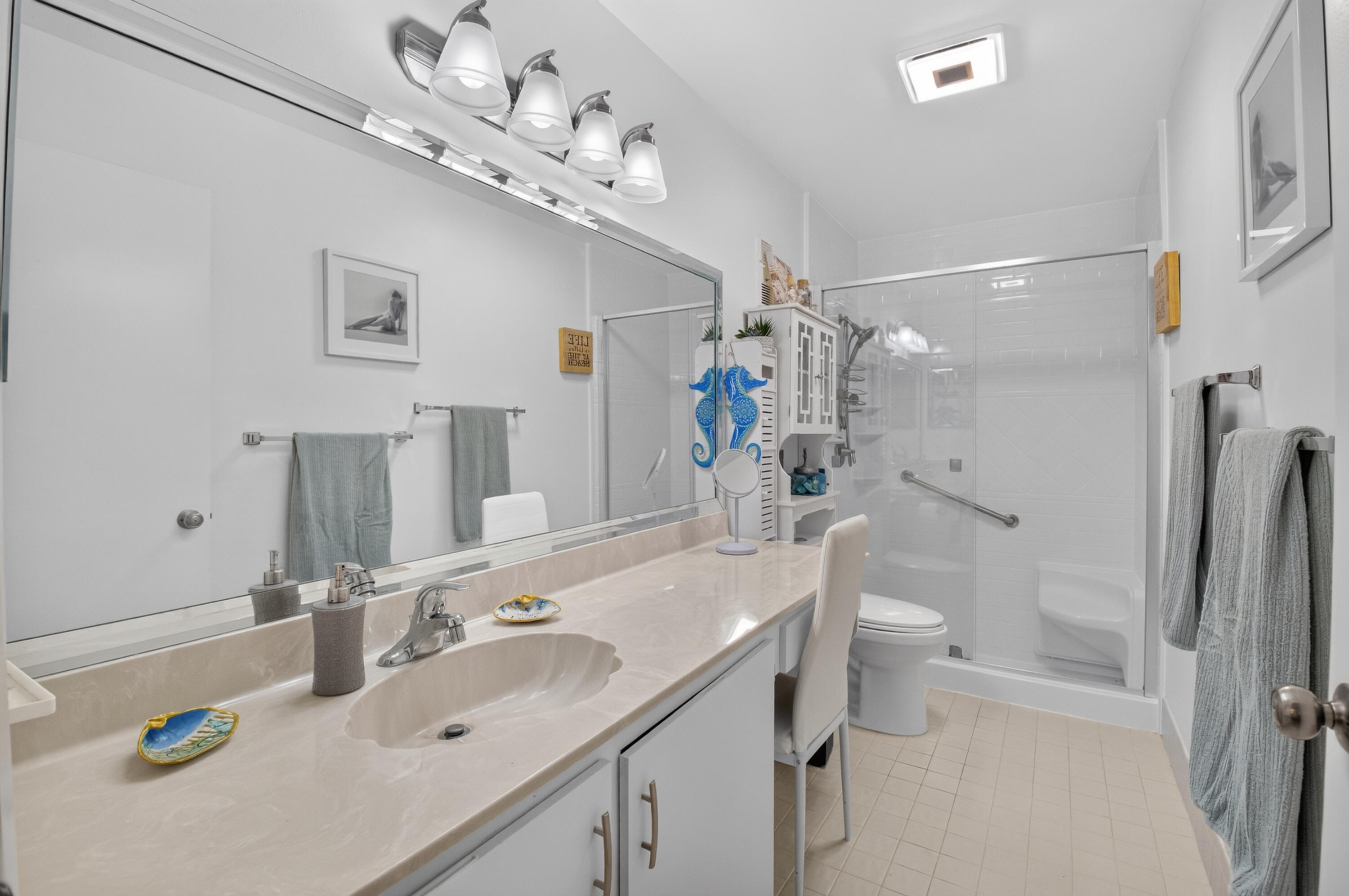 WHISPER WALK/SUMMERWINDS - Residential