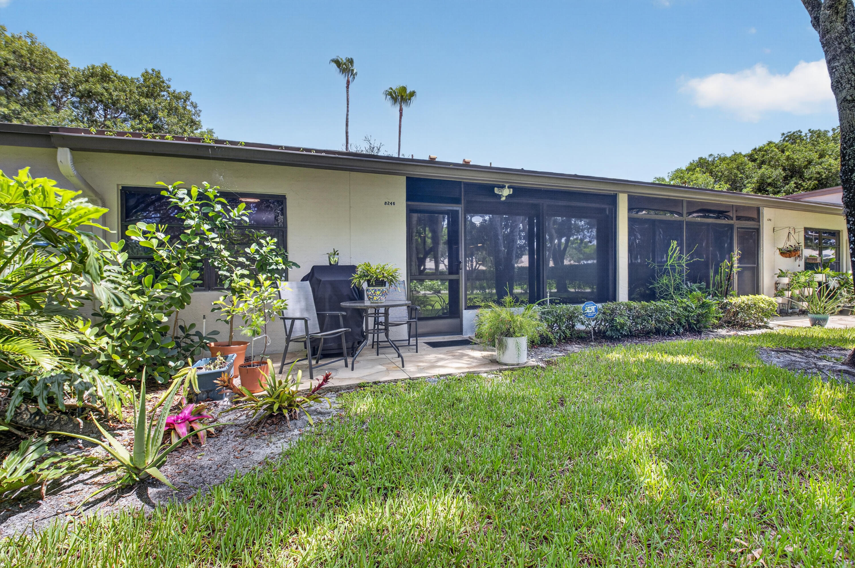 WHISPER WALK/SUMMERWINDS - Residential