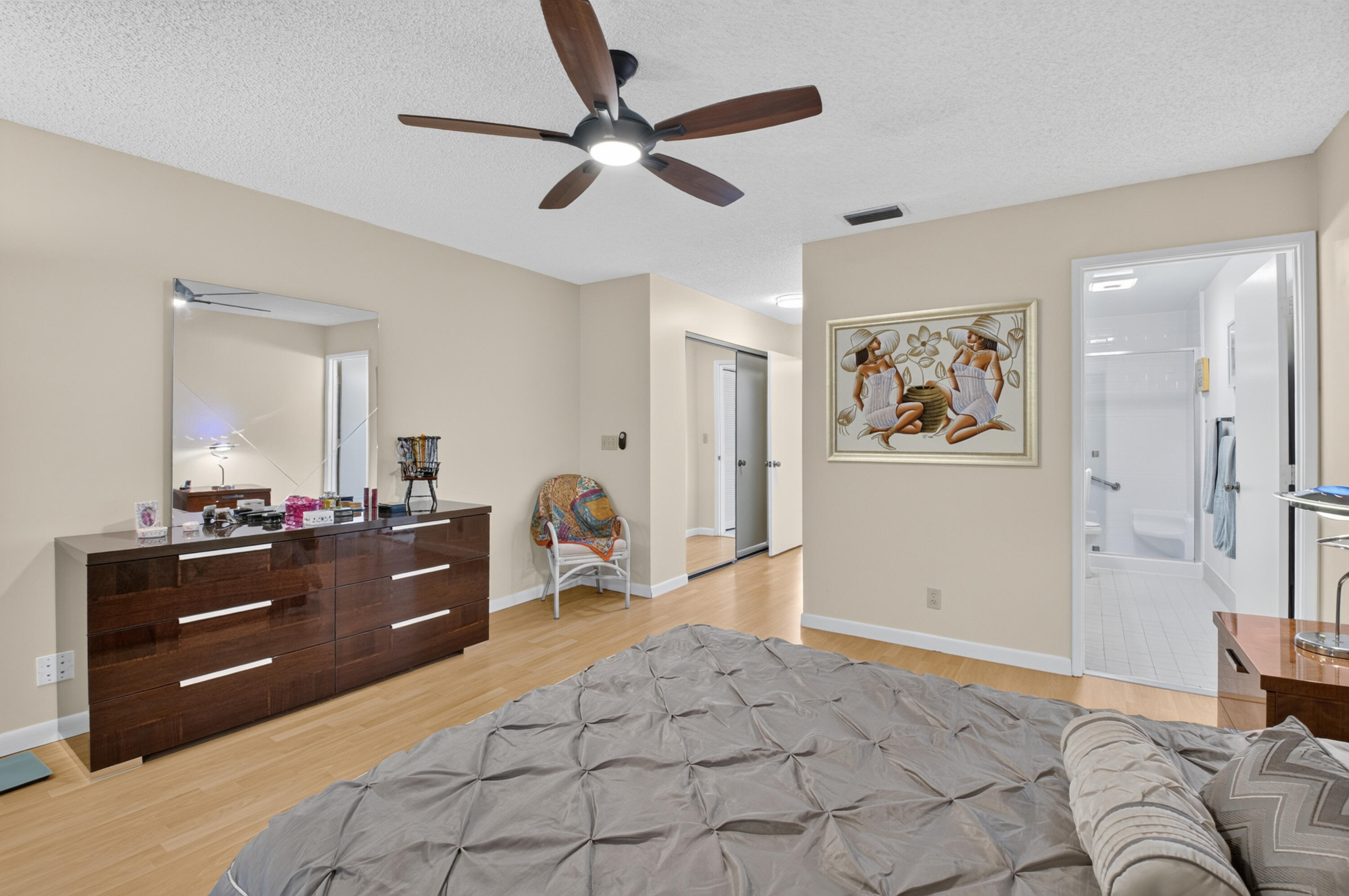 WHISPER WALK/SUMMERWINDS - Residential