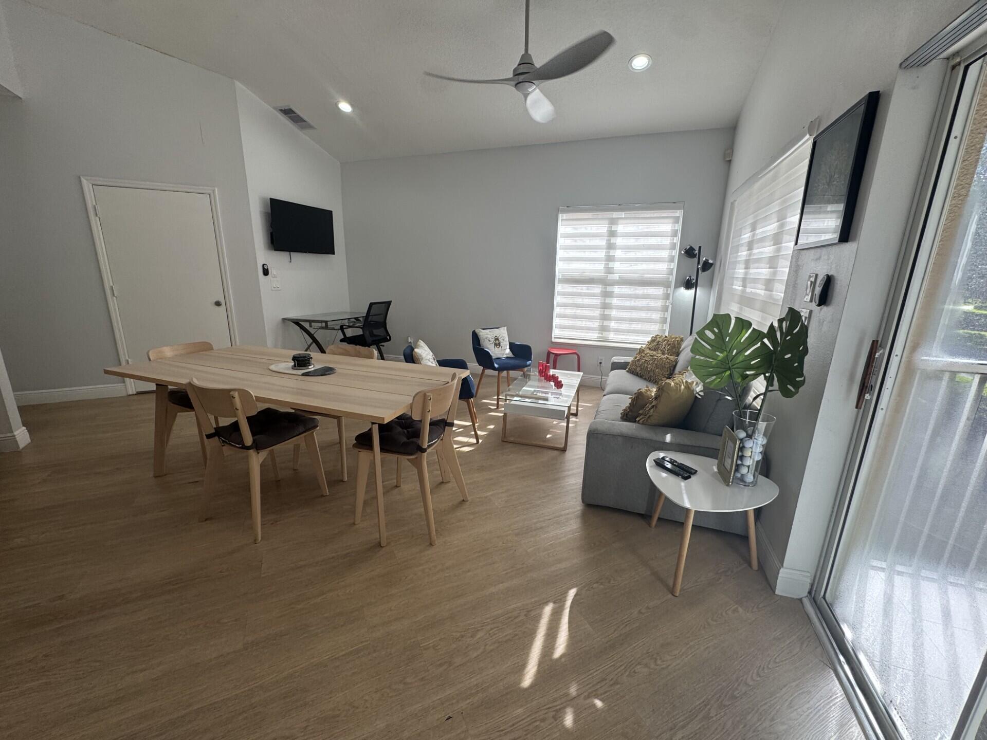 GOLF VILLAS CONDOMINIUM - Residential