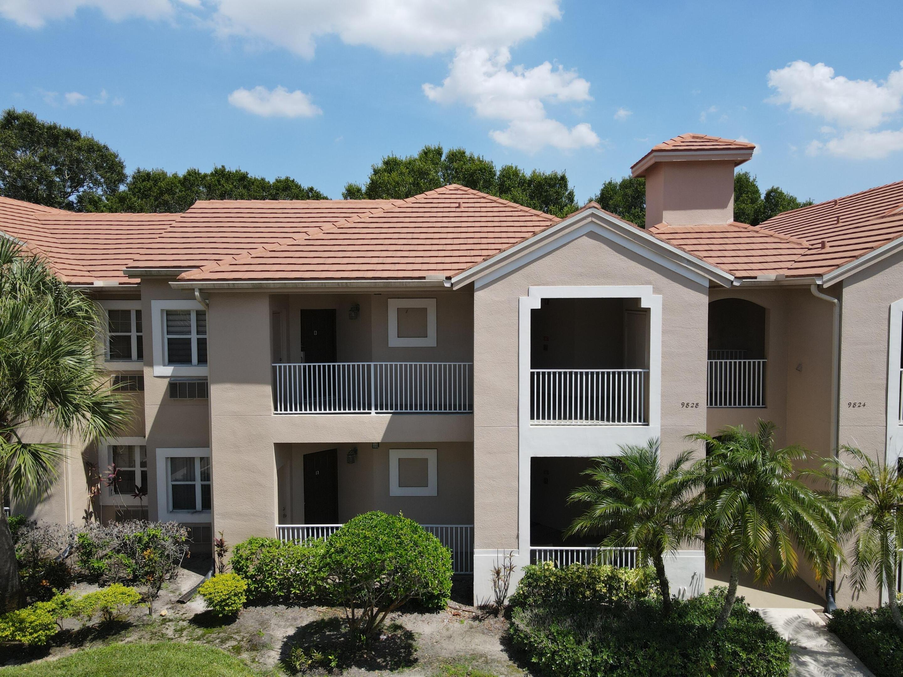 GOLF VILLAS CONDOMINIUM - Residential