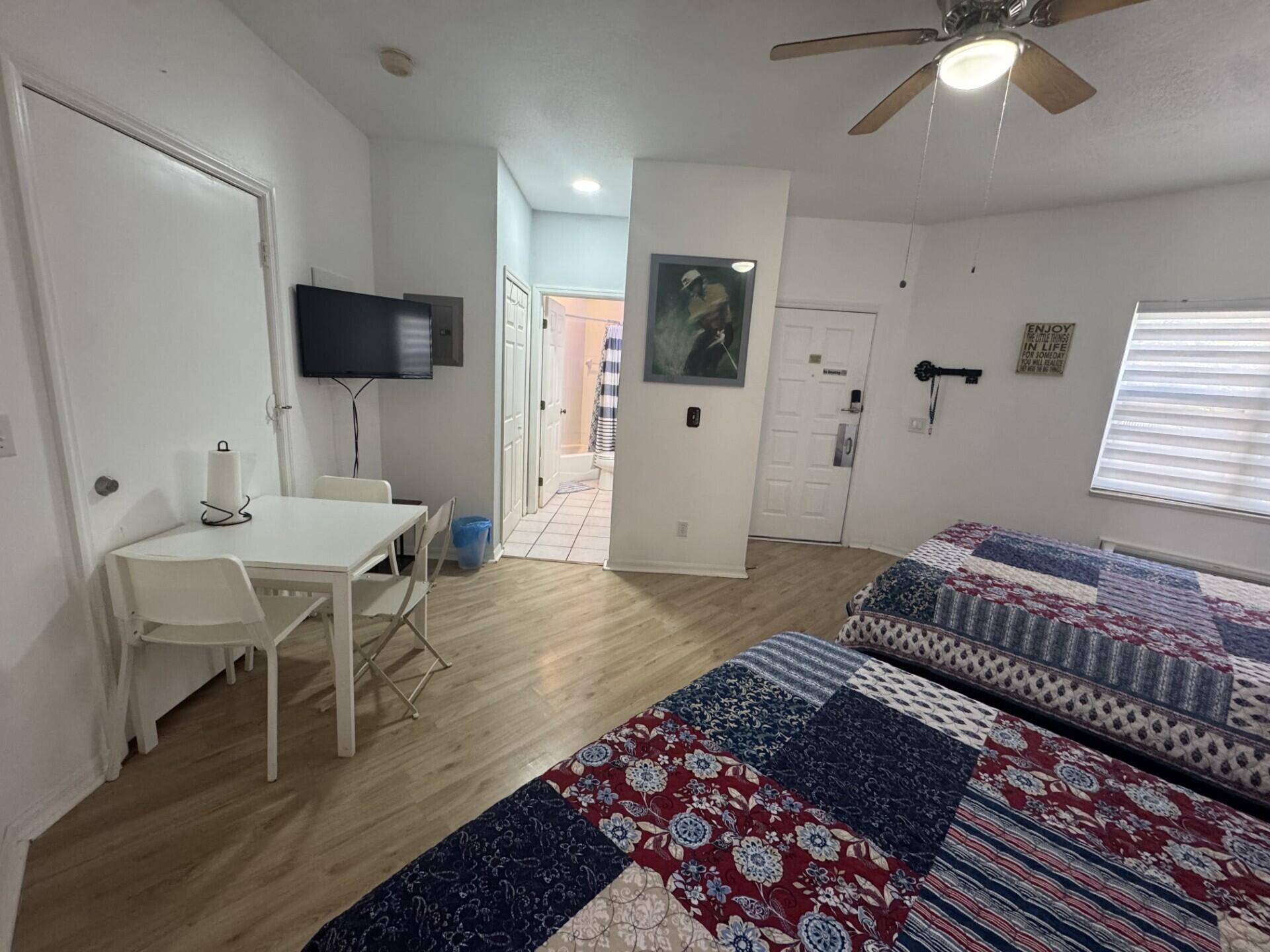 GOLF VILLAS CONDOMINIUM - Residential