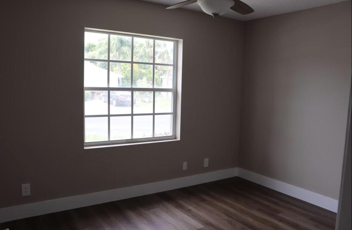 CRYSTAL KEY AT WOOLBRIGHT PLACE - Residential Lease