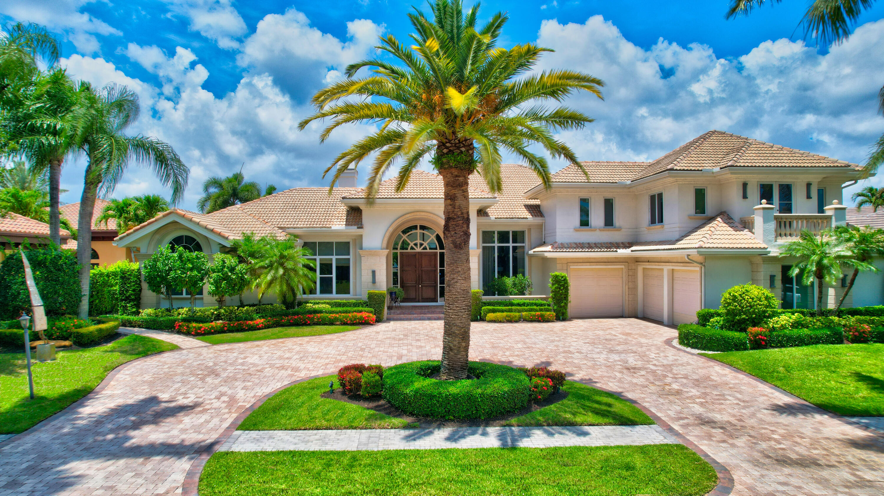 ST ANDREWS COUNTRY CLUB - Residential