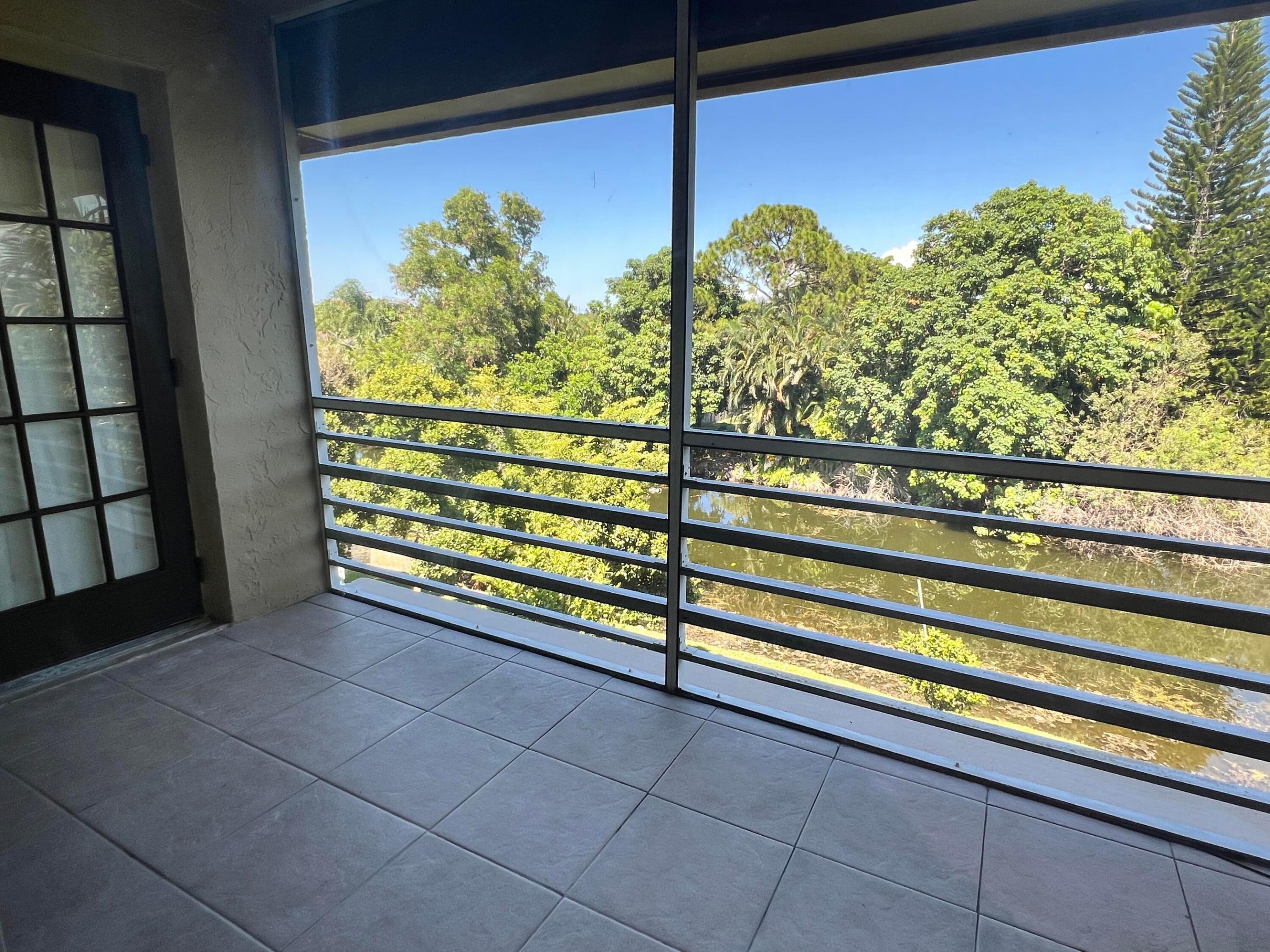 PARK VIEW AT PALM BEACH CONDO - Residential