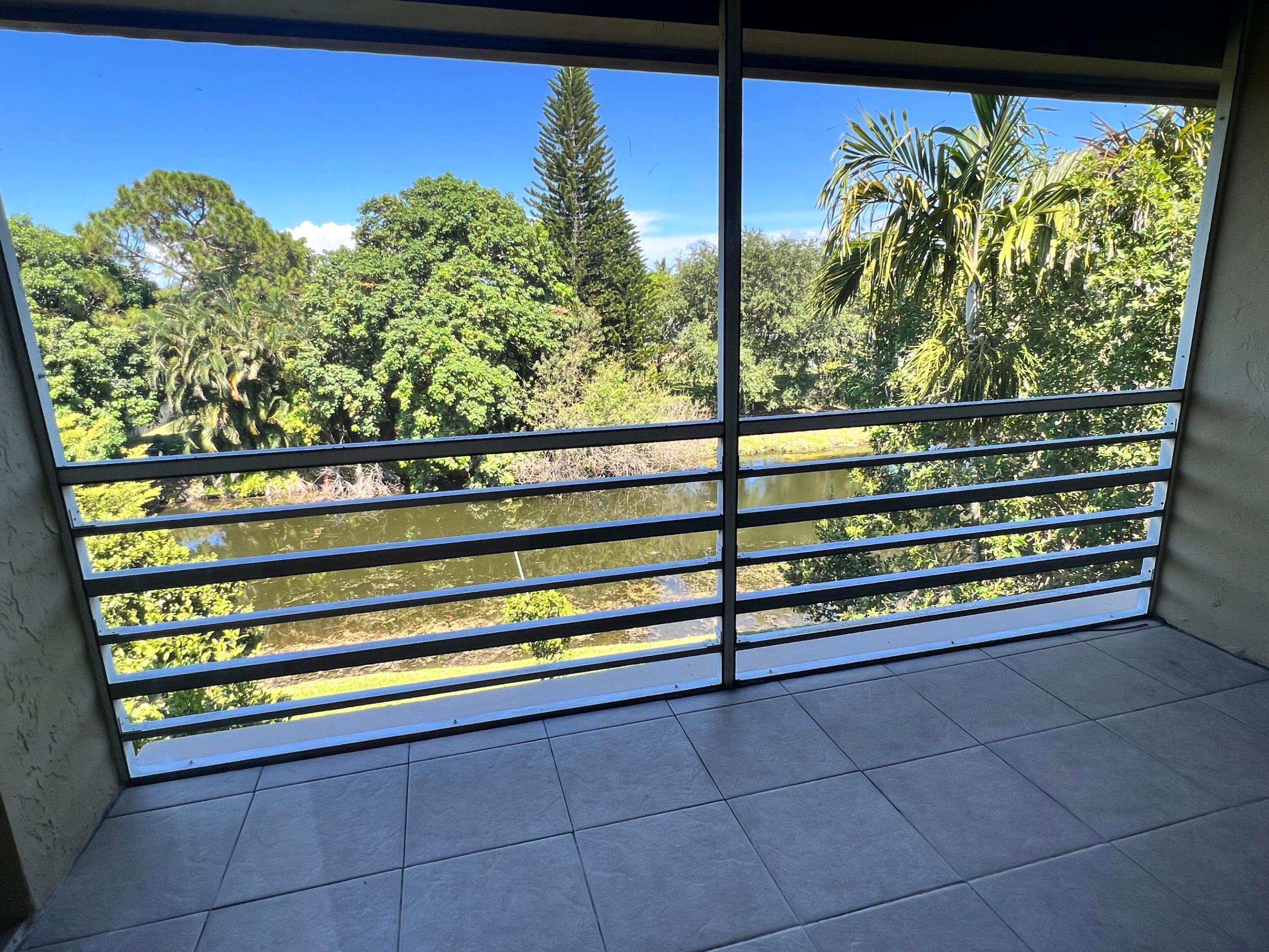 PARK VIEW AT PALM BEACH CONDO - Residential